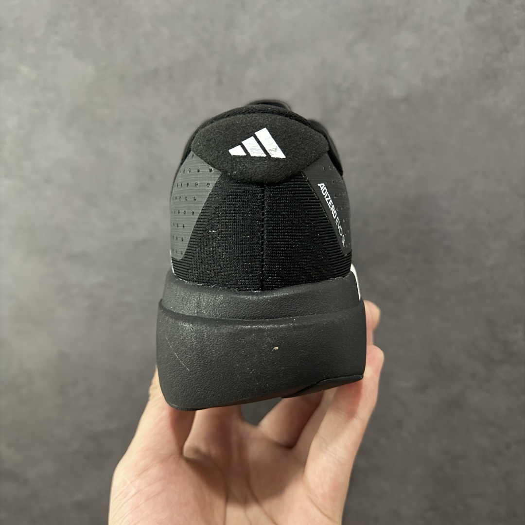 图片[4]-【公司级】Adidas Adizero Evo SL M 阿迪超轻透气缓震跑鞋  整体外观造型与adiZero Adios Pro EVO 1非常相似 中底配置方面搭载全掌Lightstrike Pro 鞋面采用透气网面示人 契合日常训练鞋的定位 更加耐用 外底给到了马牌橡胶 及上代竞速旗舰adidas Adizero Adios Pro 3区域分布 货号： JP7149 尺码：36-45半 编码：YBB230240-选品中心