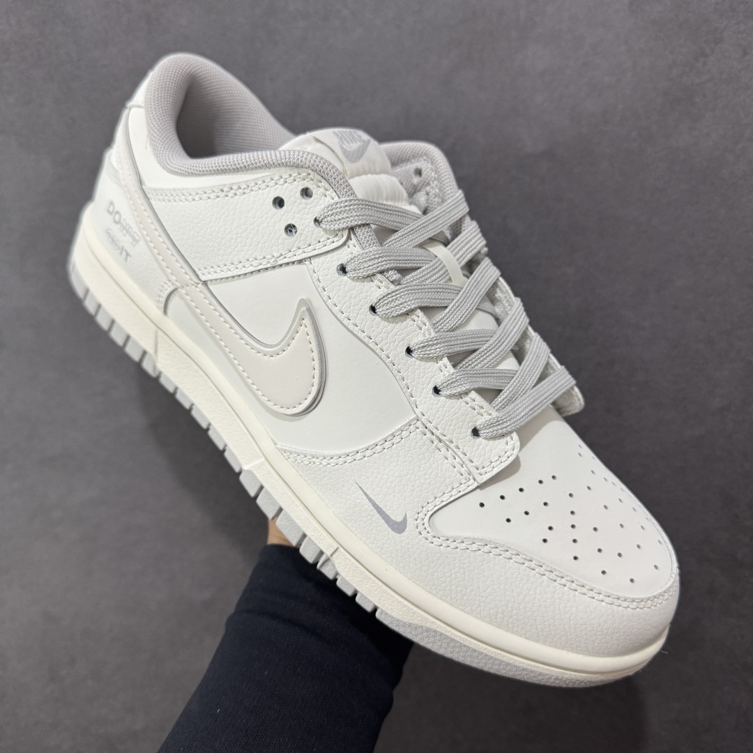 图片[3]-【定制版】Nike SB Dunk Low \”Just Do It\” 周年高端定制 低帮休闲板鞋 WG0508-046  #定制鞋盒 超高清洁度 皮料切割干净无任何毛边 细节完美   尺码：40 40.5 41 42 42.5 43 44 44.5 45 46 编码：WG0508-046-选品中心