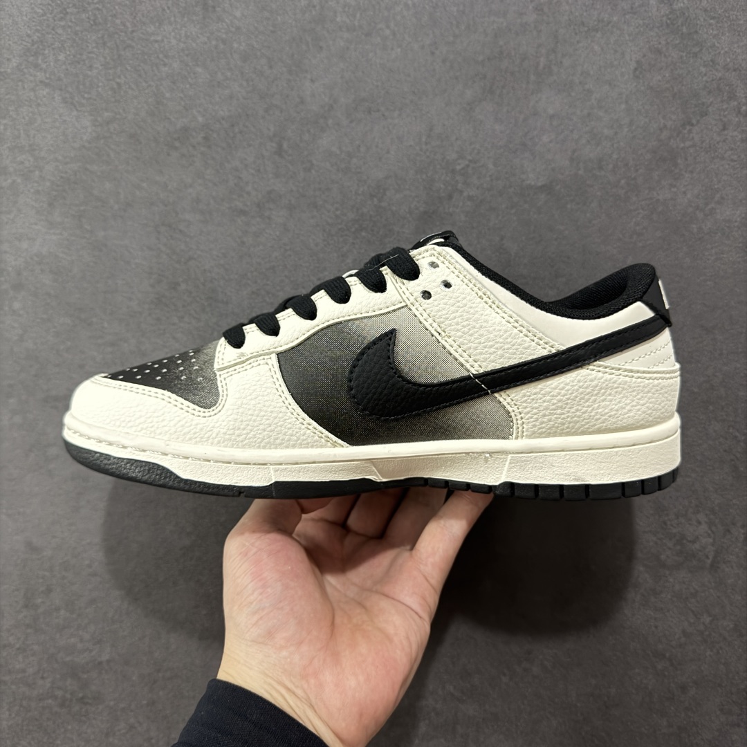 图片[2]-【定制版】Nike SB Dunk Low 斯图西联名 闪电渐变米黑 周年高端定制 低帮休闲板鞋 #定制鞋盒 大厂纯原品质出货 超高清洁度 皮料切割干净无任何毛边 细节完美 货号：QW5836-020 尺码：36 36.5 37.5 38 38.5 39 40 40.5 41 42 42.5 43 44 44.5 45-选品中心