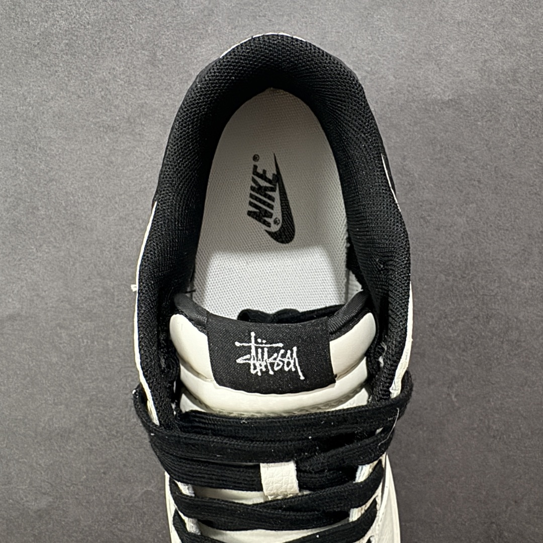 图片[7]-【定制版】Nike SB Dunk Low 斯图西联名 闪电渐变米黑 周年高端定制 低帮休闲板鞋 #定制鞋盒 大厂纯原品质出货 超高清洁度 皮料切割干净无任何毛边 细节完美 货号：QW5836-020 尺码：36 36.5 37.5 38 38.5 39 40 40.5 41 42 42.5 43 44 44.5 45-选品中心