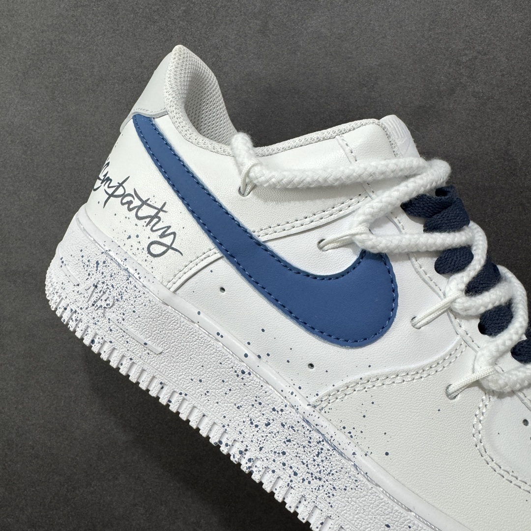 图片[6]-【定制版】Nike Air Force 1\’07 Low 字母涂鸦复古 空军一号低帮休闲板鞋 ZH0316-106  #定制皮料 定制鞋盒 原楦原纸板 纯正空军版型 内置全掌气垫  尺码：36 36.5 37.5 38 38.5 39 40 40.5 41 42 42.5 43 44 44.5 45 编码：HXSA310320-选品中心