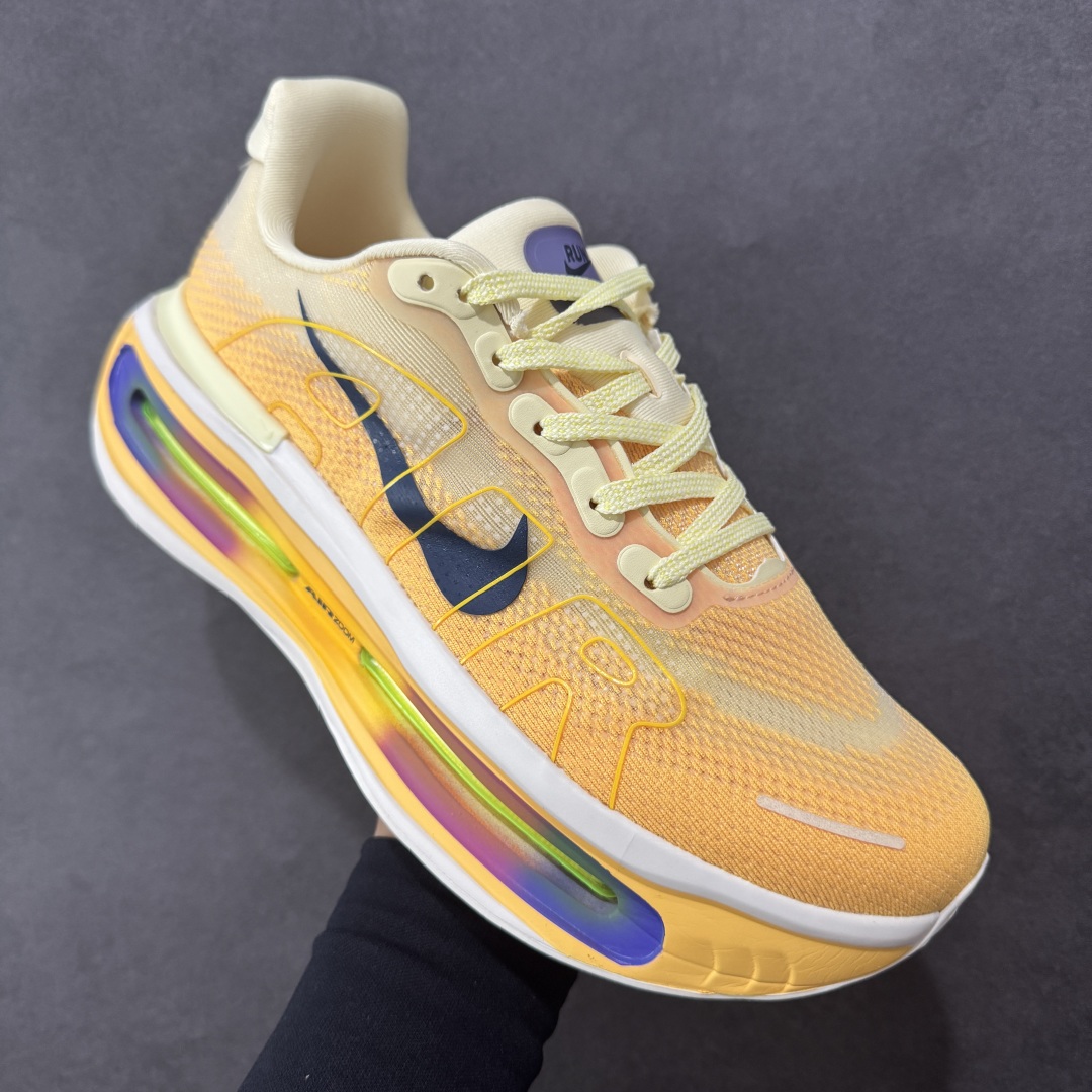 图片[3]-【公司级】Nike Air Zoom PEGASUS PREMIUM 耐克 飞马 舒适减震防滑 低帮跑步鞋 全掌ReactX泡绵中底 前掌和后跟还配备了Air Zoom气垫单元 据说跑起来更快更舒适哦 这次最大的升级点 首次引入了ReactX泡绵 货号：HQ2050-701 尺码：36 36.5 37.5 38 38.5 39 40 40.5 41 42 42.5 43 44 45 46 编码：YQB260270-选品中心