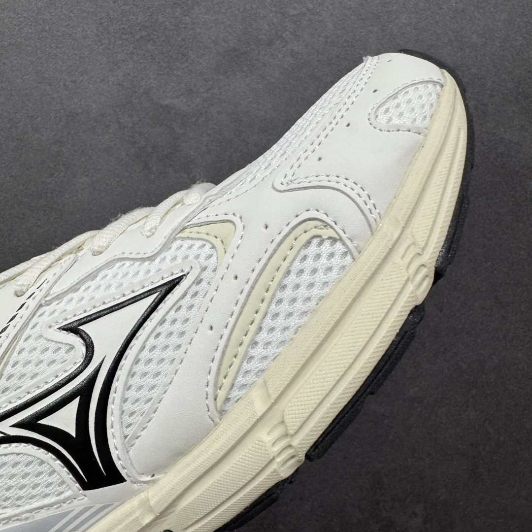 图片[5]-【公司级】Mizuno Speed 2K 美津浓复古厚底织物合成革防滑耐磨透气低帮休闲跑步鞋 美津浓（Mizuno）是日本美津浓株式会社于1906年创立的运动品牌，经过一个多世纪的不断努力现已成为世界著名的运动器具、服装和鞋类生产商。美津浓力求服务于各类运动项目，并竭力使运动生活更加愉快和振奋。产品种类齐全，覆盖几乎全部主要运动项目，达到30万多个品类。 尺码：36 36.5 37.5 38 38.5 39 40 40.5 41 42 42.5 43 44 44.5 45-选品中心