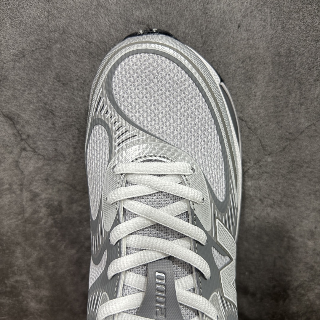  
【纯原版】New Balance 新百伦 NB2000 网面休闲鞋 U2000DSM

NB官方重磅