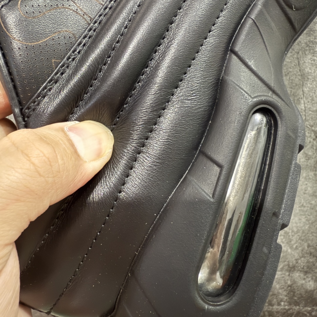  
【纯原】Supreme x Nike Air Max 95 Lux 联名款 复古减震气垫跑鞋 CI0