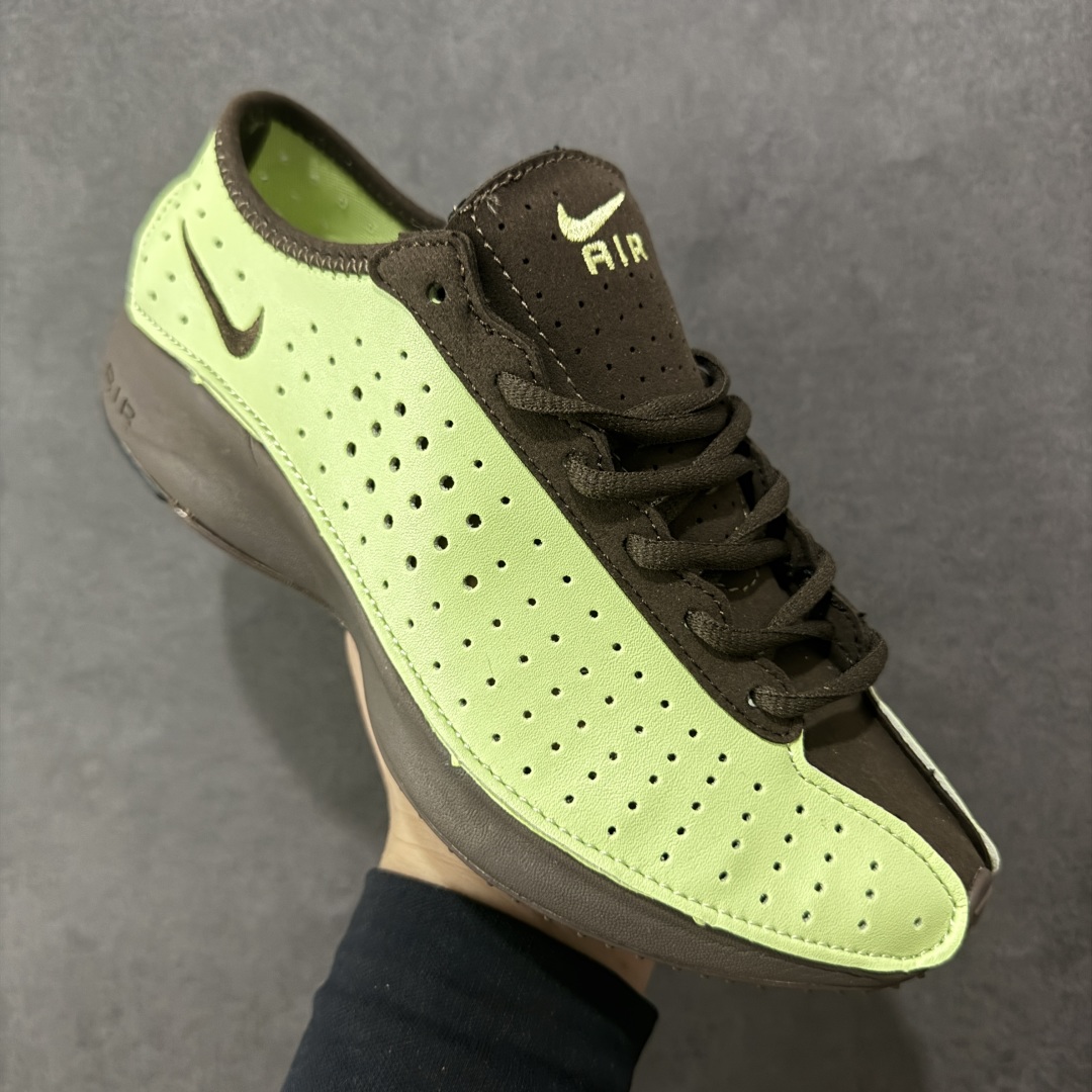  
【纯原】Nike Air Superfly耐克2025新款减震复古跑鞋
穿孔设计不仅增添了细节，还提