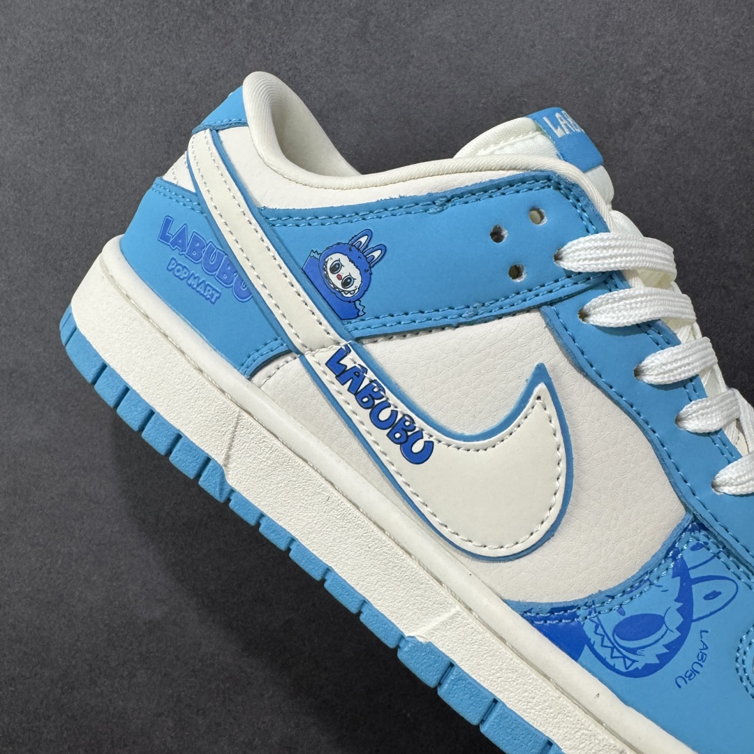  
【纯原】Labubu x Nike Dunk Low 白蓝拉布布
周年高端定制 低帮休闲板鞋 定制鞋