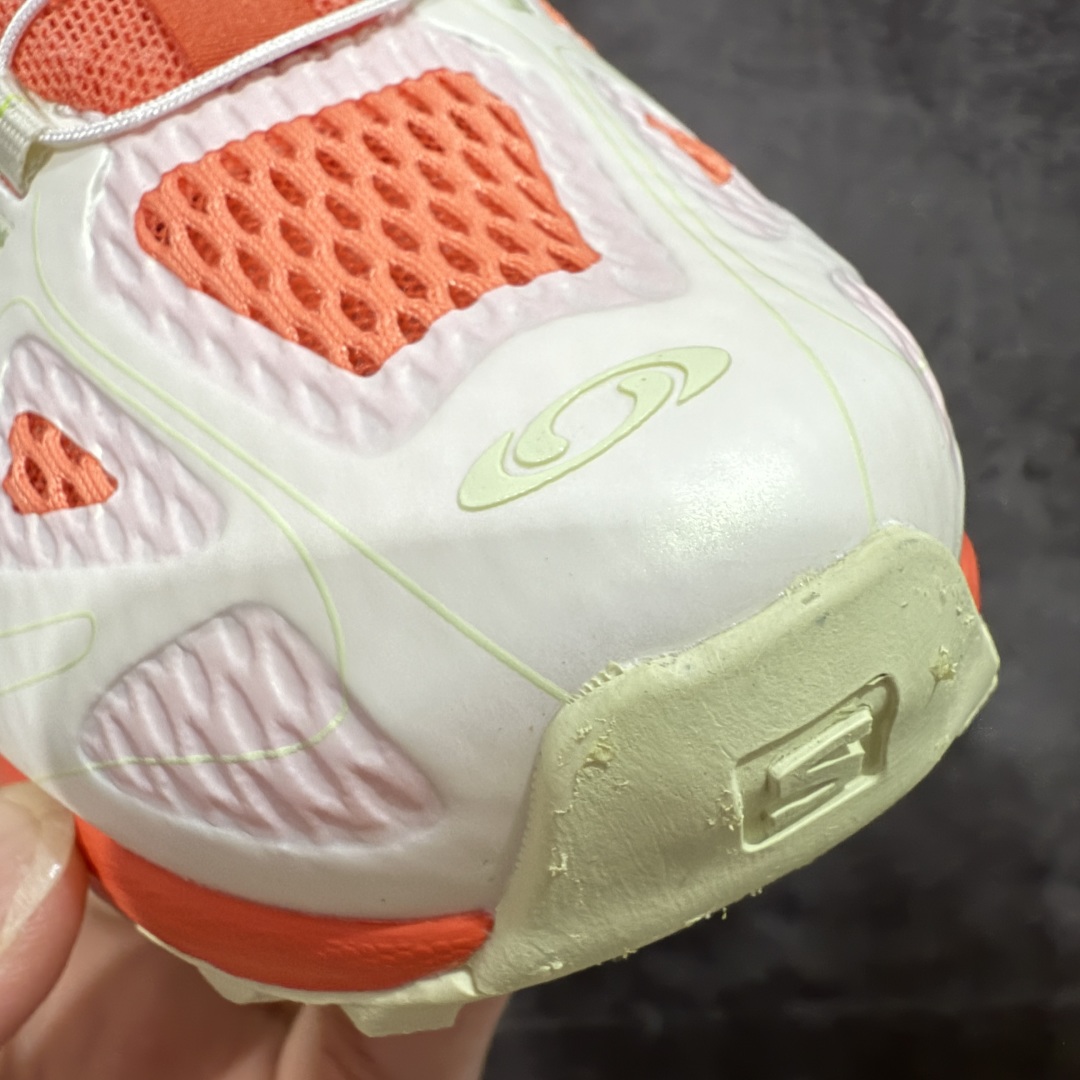 图片[6]-【666版本】ama lou x SALOMON萨洛蒙 XT-WHISPER VOID AMA LOU透气 低帮跑步鞋 男女同款 珊瑚橘 491288 纯原外贸平台特供订单 耗时半年巨作 #全套原纸板楦头开发 #原厂特供网布配套加持 #确保原汁原味 完美呈现版型 #原档数据独家私模五层组合大底 #男女鞋同步官方开发至46 #原装Ortholite轻量化鞋垫 #中底布带钢印编号 原厂TPU锁扣 #进口港宝加持 后跟自然饱满 还原公司包裹性 #鞋面采用SENSIFT贴合技术 #全方位贴合包裹脚型 #鞋跟部鞋底牵引设计 #提供强大的抓地性能 #更适应野外崎岖不平的道路 #基于 SALOMON 初代 XT 鞋身造型并搭载 4D ADVANCED CHASSIS™ 大底打造而成 为这款 XT-WHISPER 带来了多项足部控制与保护等功能性 如在运动过程中控制左右晃动的过程而提高稳定性、改善长途越野过程中足中到足尖的过渡、提高感知岩石的精确度以抵抗尖锐物体对脚底的伤害以及采用动态缓冲来增强穿着舒适感 从而减轻疲劳感 使 XT-WHISPER 成为一双舒适且安全的户外之履 货号：477962 尺码：36 36.5 37.5 38 38.5 39 40 40.5 41 42 42.5 43 44 45 46-选品中心