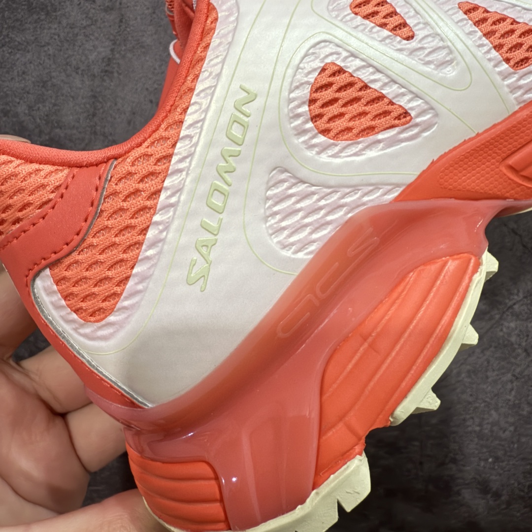 图片[3]-【666版本】ama lou x SALOMON萨洛蒙 XT-WHISPER VOID AMA LOU透气 低帮跑步鞋 男女同款 珊瑚橘 491288 纯原外贸平台特供订单 耗时半年巨作 #全套原纸板楦头开发 #原厂特供网布配套加持 #确保原汁原味 完美呈现版型 #原档数据独家私模五层组合大底 #男女鞋同步官方开发至46 #原装Ortholite轻量化鞋垫 #中底布带钢印编号 原厂TPU锁扣 #进口港宝加持 后跟自然饱满 还原公司包裹性 #鞋面采用SENSIFT贴合技术 #全方位贴合包裹脚型 #鞋跟部鞋底牵引设计 #提供强大的抓地性能 #更适应野外崎岖不平的道路 #基于 SALOMON 初代 XT 鞋身造型并搭载 4D ADVANCED CHASSIS™ 大底打造而成 为这款 XT-WHISPER 带来了多项足部控制与保护等功能性 如在运动过程中控制左右晃动的过程而提高稳定性、改善长途越野过程中足中到足尖的过渡、提高感知岩石的精确度以抵抗尖锐物体对脚底的伤害以及采用动态缓冲来增强穿着舒适感 从而减轻疲劳感 使 XT-WHISPER 成为一双舒适且安全的户外之履 货号：477962 尺码：36 36.5 37.5 38 38.5 39 40 40.5 41 42 42.5 43 44 45 46-选品中心