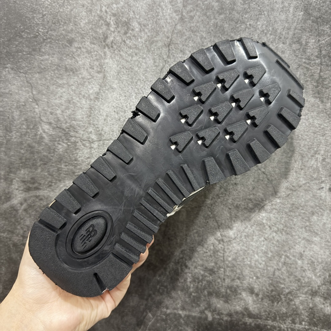 图片[9]-【GS纯原版】NB新百伦New Balance U574 低帮复古休闲运动慢跑鞋 升级原楦开发纸版版型 采用猪巴革组合网织物鞋面材质 全新4层组合独立私模大底 货号：U574LGT1 尺码：36 36.5 37.5 38 38.5 39.5 40 40.5 41.5 42 42.5 43 44 45-选品中心