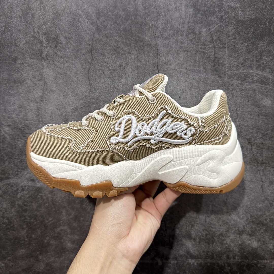 图片[2]-【纯原版】韩国洋基队NY大标潮流老爹鞋 MLB小白鞋市面上唯一顶级纯原版本 原材料打造 原楦原档案数据开发版型 完美鞋头弧度/后套收口效果🆚市面文案版本‼️ 原厂立体填充鞋舌海绵 中底注胶孔原数据开发模具大底原厂转印标 ins 抖音 快手 小红书网红老爹鞋 韩国洋基队NY大标潮流老爹鞋 内增高6cm 原厂1：1模具开发 原厂进口纳米材质 原厂 全套手提袋 原盒雷射防伪标包装 天猫订单品质 官网尺码35 36 36.5 37.5 38 38.5 39 40 40.5 41 42 42.5 43 44 45-选品中心