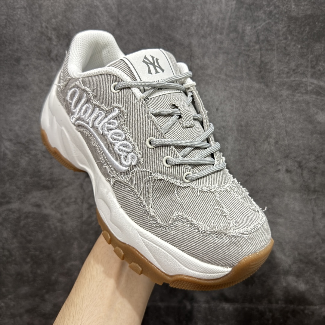 图片[3]-【纯原版】韩国洋基队NY大标潮流老爹鞋 MLB小白鞋市面上唯一顶级纯原版本 原材料打造 原楦原档案数据开发版型 完美鞋头弧度/后套收口效果🆚市面文案版本‼️ 原厂立体填充鞋舌海绵 中底注胶孔原数据开发模具大底原厂转印标 ins 抖音 快手 小红书网红老爹鞋 韩国洋基队NY大标潮流老爹鞋 内增高6cm 原厂1：1模具开发 原厂进口纳米材质 原厂 全套手提袋 原盒雷射防伪标包装 天猫订单品质 官网尺码35 36 36.5 37.5 38 38.5 39 40 40.5 41 42 42.5 43 44 45-选品中心