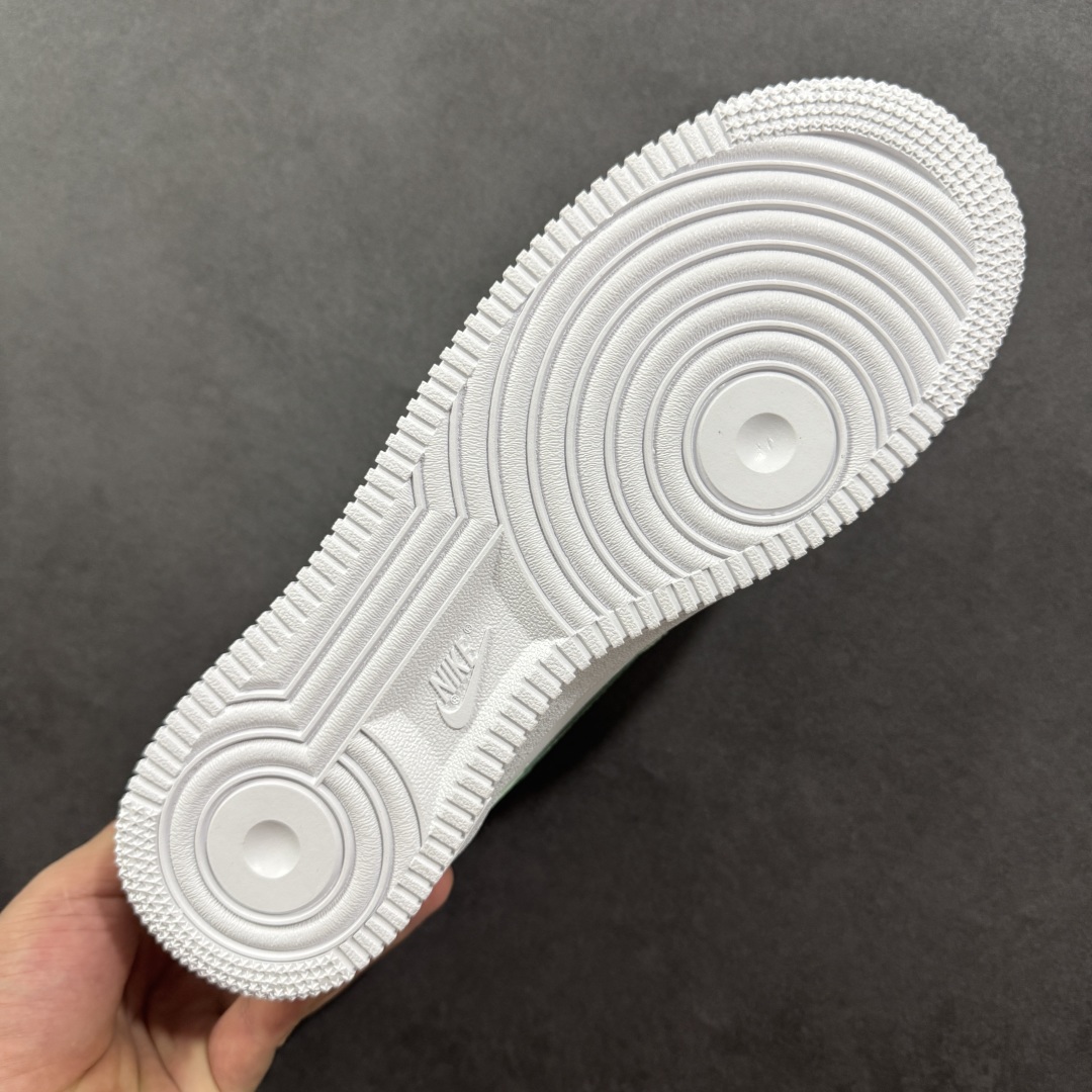 图片[9]-【定制版】Nike Air Force 1\’07 Low 幸运草 绿白 空军一号低帮休闲板鞋  #原楦头原纸板 原装鞋盒 定制五金配件 内置全掌气垫 原厂鞋底 货号：ZH0316-098  尺码：36 36.5 37.5 38 38.5 39 40 40.5 41 42 42.5 43 44 44.5 45 编码：HXSA310320-选品中心