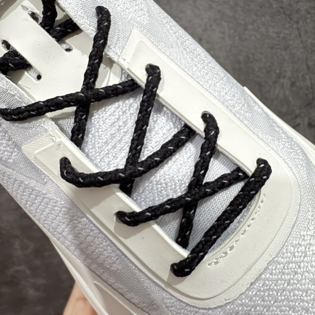 图片[5]-【莞产纯原】意大利ROA.POYANA SELLA户外夏季运动鞋网纱休闲登山鞋网面透气 卡塔琳娜 登山款 – ROA 的 Sella 以多洛米蒂山脉的塞拉山脉命名，将轻盈透气与持久的回弹力和色的抓地力结合在一起 ﹣这要归功于两项 Vibram 技术的组合，即鞋底的 Traction lugs 和 Megagrip ﹣前者使鞋面能够像楔子一样覆盖鞋跟区域的鞋底，模糊了底部单元和鞋面之间的界限。 后者是由 Texon 独家开发的， Texon 贡献了其专有 ProWeave Jacquard 工艺，开发出定制的一体式编织鞋面，具有各种厚度区域，可提供所需的脚部支撑。 ﹣鞋面：54%再生聚酯纤维，35%聚酰胺，11％热塑性聚酰胺 ﹣鞋底：70％橡胶，30% Phylon 尺码：39 40 41 42 43 44 45-选品中心