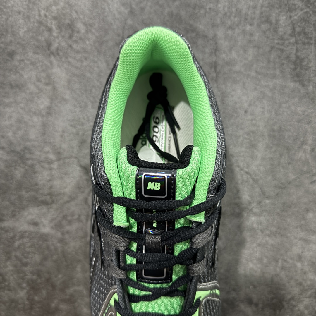 图片[8]-【纯原版】NB新百伦New Balance NB1906 U1906RCT系列复古老爹风休闲运动慢跑鞋 采用轻质牛剖革拼接透气网眼衬垫织物鞋面材质#T-Beam大底提供足步弓支撑，保持步态稳定#后跟搭载外露缓震胶 鞋身整体以各种深浅不一的灰色覆盖，鞋头以淡蓝色调装饰，网眼衬垫通过不规律的色块实现做旧的美感，泛黄的鞋底更是进一步增添了复古气息。 尺码：36 37 37.5 38 38.5 39.5 40 40.5 41.5 42 42.5 43 44 45 46.5-选品中心