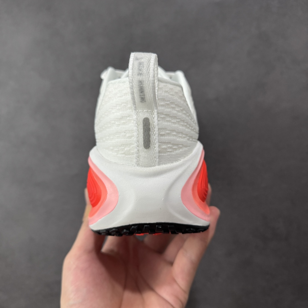 图片[4]-【公司级】Nike VOMERO PLUS 耐克 舒适减震防滑 低帮跑步鞋 全掌ReactX泡绵中底 前掌和后跟还配备了Air Zoom气垫单元 据说跑起来更快更舒适哦 这次最大的升级点 首次引入了ReactX泡绵 货号：HV8150-100 尺码：36 36.5 37.5 38 38.5 39 40 40.5 41 42 42.5 43 44 45-选品中心