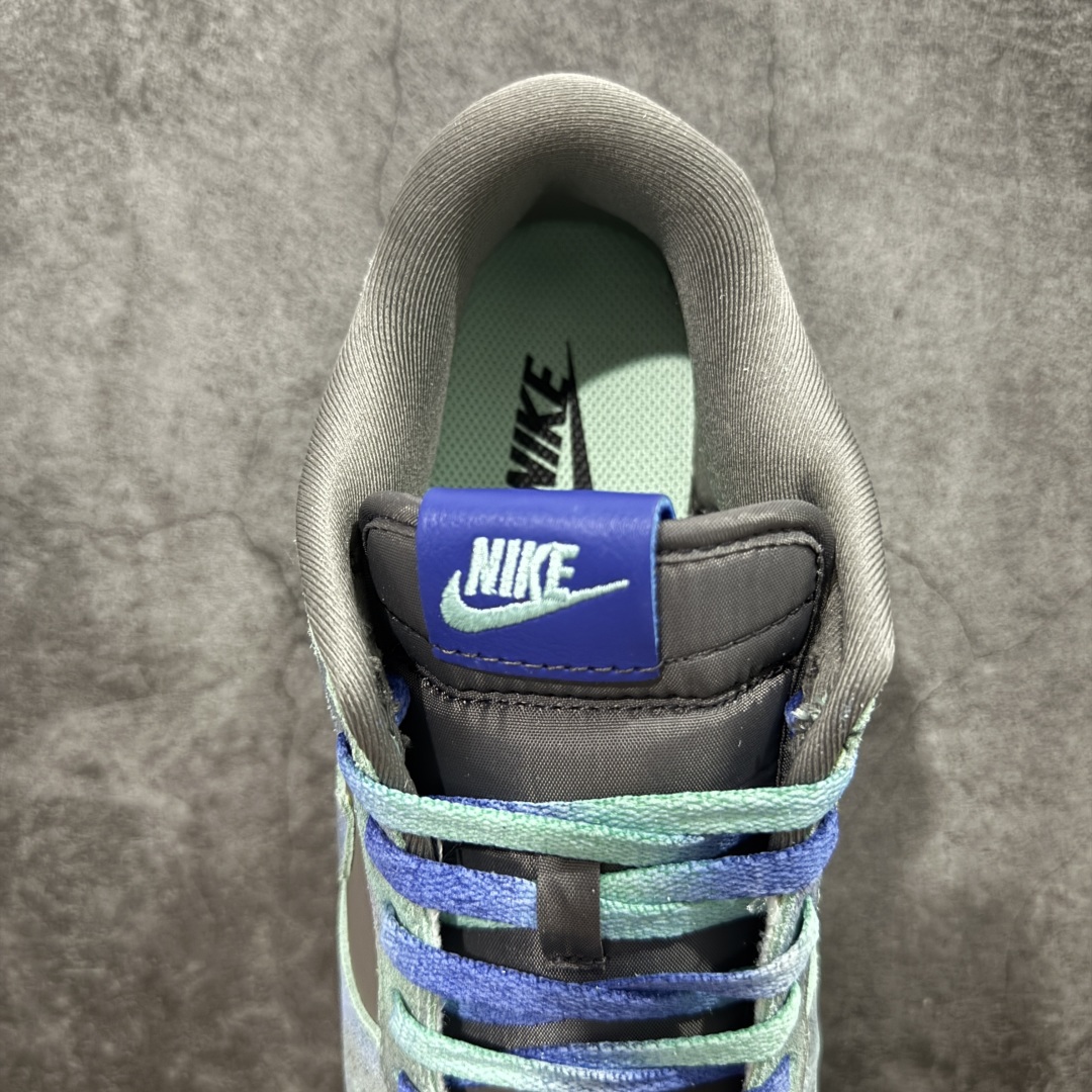 图片[8]-【史诗版】Nike Dunk Low \”Panda\” 趣味熊猫 低帮休闲板鞋 #鞋身框架是扎染风格，搭配同效果鞋带以及多处熊猫刺绣，并附赠贴纸，童趣十足。 货号： HQ9294-200 尺码：35.5 36 36.5 37.5 38 38.5 39 40 40.5 41 42 42.5 43 44 44.5 45 46 47-选品中心