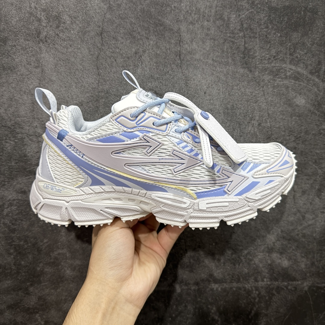 【纯原OK版本】Off-White 2024年OW最新款跑鞋 百分百原盒正确版 原楦原纸板数据开发 4层分离大底#鞋面采用3d立体打印和多种材料拼接而成#防滑耐磨透气性轻便跑鞋 作为曾经爆火 并且定位奢潮领域的标志性品牌 Off-White 仍需要不断更新符合当下潮流时尚的复古运动鞋款,以期收获基本盘消费者的关注 此次更新的 Off-White 新款运动鞋将经典复古老爹鞋细节设计更加夸张化 并将标志性箭头设计置于显著位置 除此之外 整个系列的色彩搭配也可谓纷繁多样 总有一款适合你 尺码:36 37 38 39 40 41 42 43 44 45 46 47-选品中心