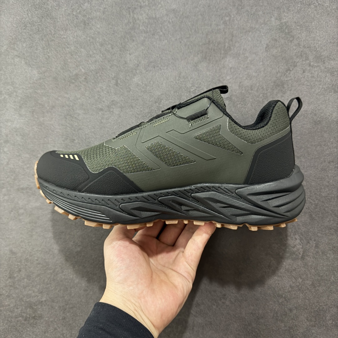 图片[2]-【公司级】The North Face 北面乐斯菲斯户外运动休闲登山鞋越野徒步鞋 广东大厂品质 面料采用进口磨砂牛皮 鞋底采用Vibram黄金大底 专门为鞋底设计的橡胶以出色的耐磨性 良好的防滑性或得不少户外运动爱好者的喜欢 专业户外登山品牌（北面）The North Face自1966年创立，由两位热爱登山徒步的年轻登山者于美西旧金山开创，不断透过研发与创新，并且将最先进的技术结合在服装与鞋款设计，生产多种外型帅气且专业能力非常强的户外运动装备而备受欢迎。 尺码：39-45（运动鞋码）-选品中心