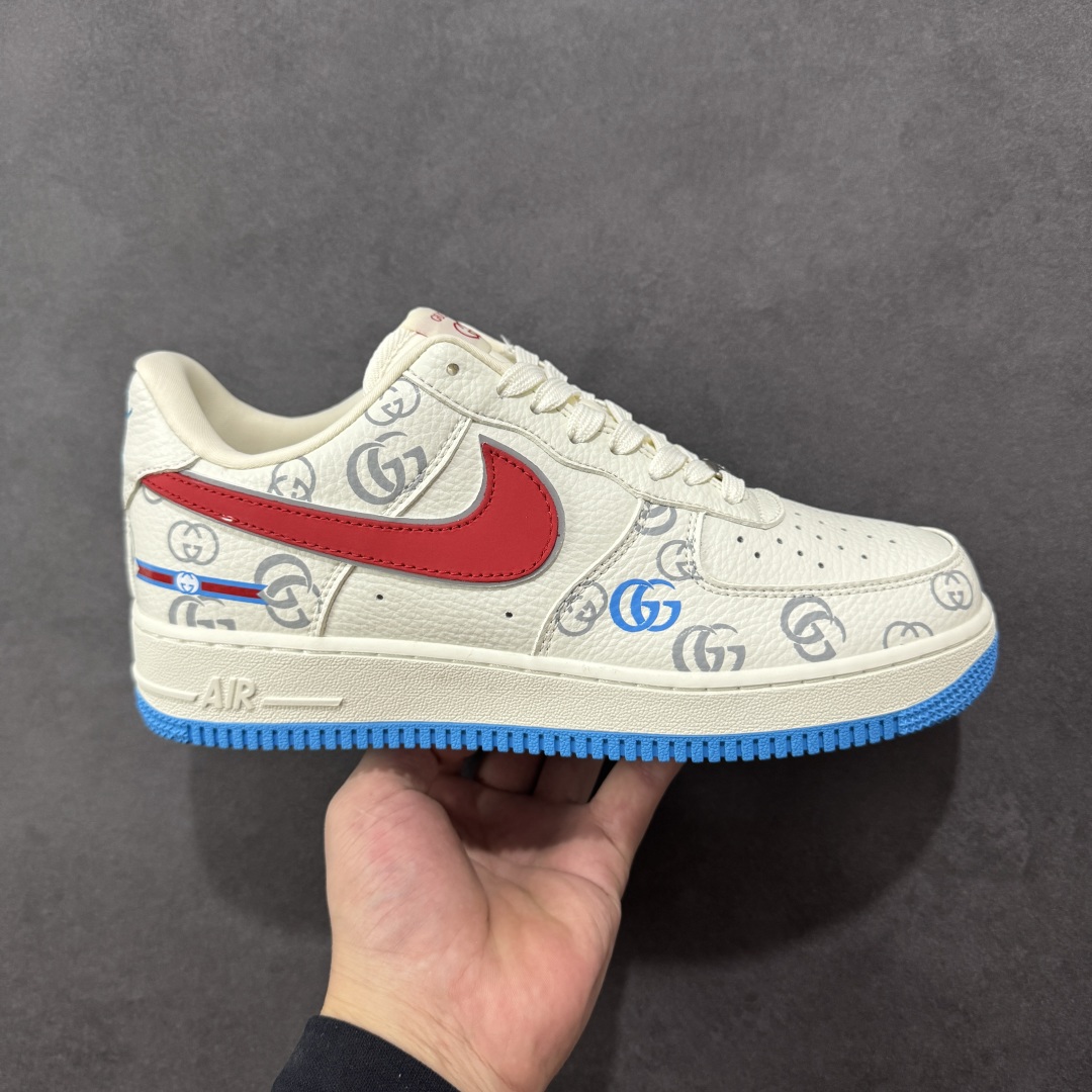 【定制版】Nike Air Force 1\'07 Low 古驰联名 白红蓝 空军一号低帮休闲板鞋  #高级夜光效果 工艺难度大 原楦头原纸板 原装鞋盒 原厂鞋底 超高清洁度 细节完美 货号:SC0601-572  尺码:36 36.5 37.5 38 38.5 39 40 40.5 41 42 42.5 43 44 44.5 45-选品中心
