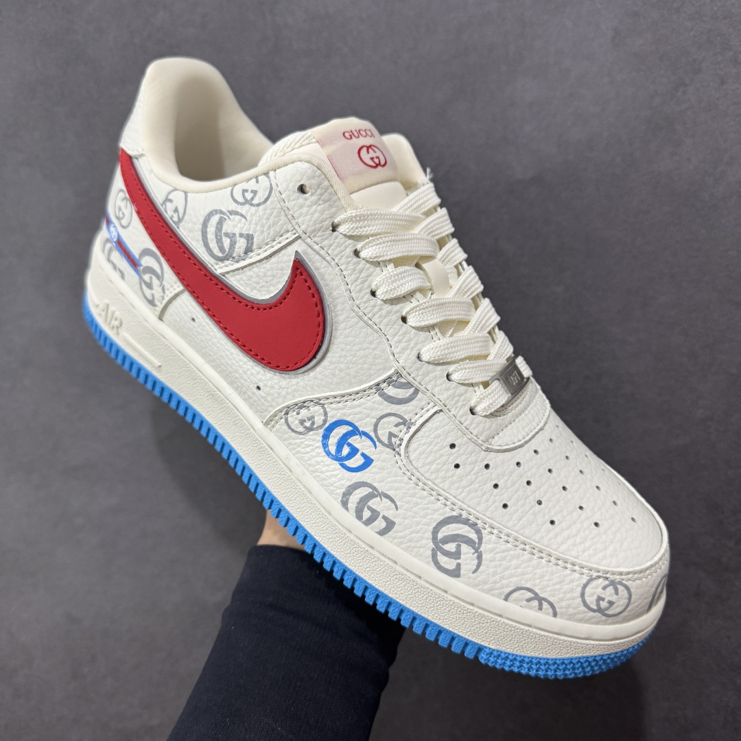 图片[3]-【定制版】Nike Air Force 1\’07 Low 古驰联名 白红蓝 空军一号低帮休闲板鞋  #高级夜光效果 工艺难度大 原楦头原纸板 原装鞋盒 原厂鞋底 超高清洁度 细节完美 货号：SC0601-572  尺码：36 36.5 37.5 38 38.5 39 40 40.5 41 42 42.5 43 44 44.5 45-选品中心