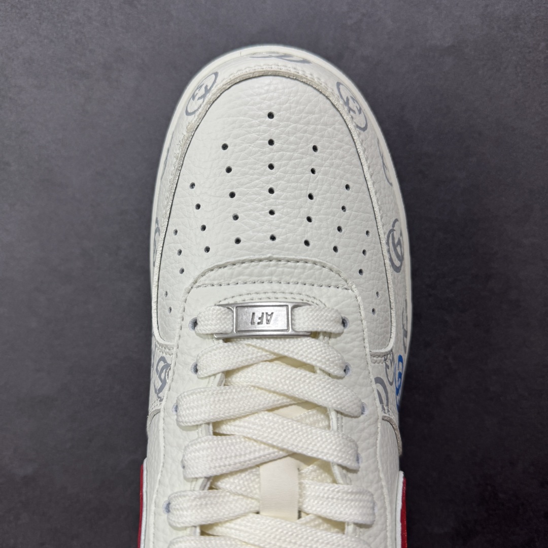 图片[8]-【定制版】Nike Air Force 1\’07 Low 古驰联名 白红蓝 空军一号低帮休闲板鞋  #高级夜光效果 工艺难度大 原楦头原纸板 原装鞋盒 原厂鞋底 超高清洁度 细节完美 货号：SC0601-572  尺码：36 36.5 37.5 38 38.5 39 40 40.5 41 42 42.5 43 44 44.5 45-选品中心