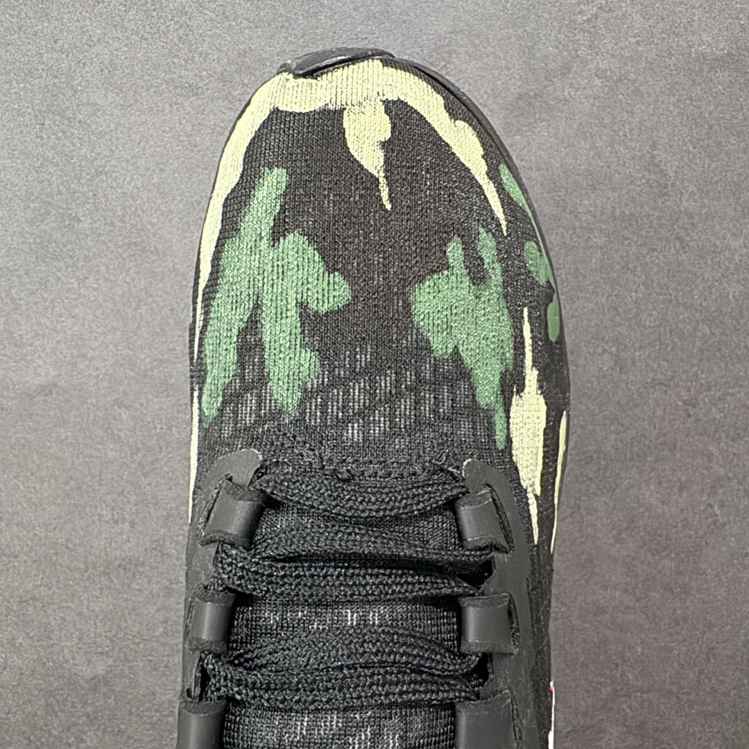 图片[8]-【定制版】Nike Pegasus 37 耐克 飞马37代 低帮 精锐之师 黑绿色 男女同款 赛博朋克 手绘潮流简约百搭防滑耐磨低邦跑步鞋 该定制版球鞋选用Nike Pegasus 37为原鞋，整双鞋以绿色为主，鞋身配色设计简约百搭，英文涂鸦点缀设计使其更有设计感。 货号：BQ9647-220 尺码：36-45带半码 编码：HXSA310320-选品中心