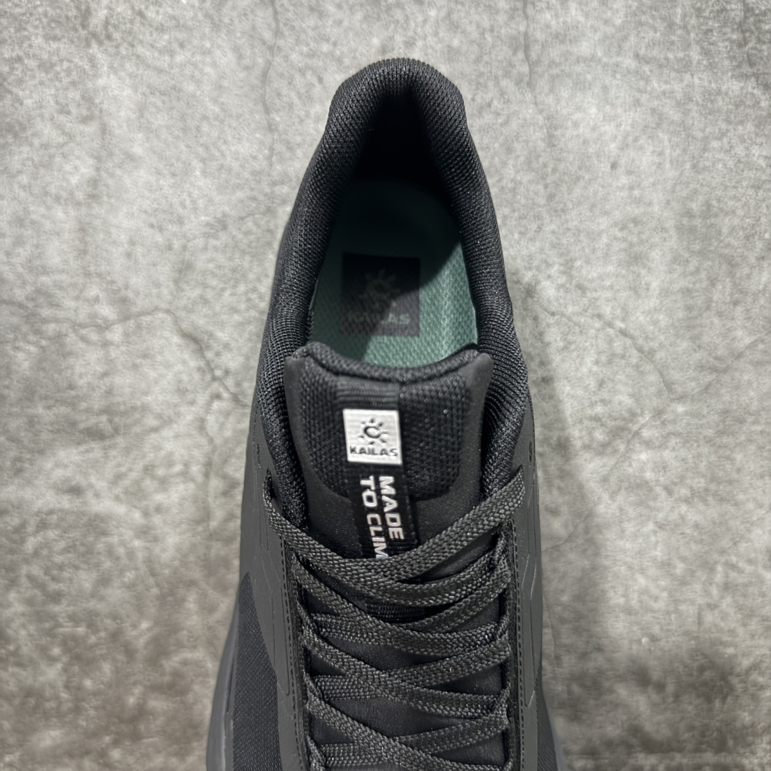 图片[8]-【公司级】凯乐石KAILAS 界山 户外运动 舒适时尚 防滑透气 低帮 登山徒步鞋 男款 墨黑 KAILAS凯乐石品牌是全球三大全系攀登品牌之一，于2003年创立于中国广州，致力于为有攀登梦想的户外运动员及爱好者，研发制造功能性专业装备，满足他们在极限环境下安全舒适的需求，凯乐石专注于科技面料的开发及专业功能设计，产品线覆盖登山、攀岩、徒步、越野跑山、露营、旅行等多项户外运动，通过运动员的测试反馈，不断进化迭代，产品荣获国内外大奖71座，发明专利21个，更突破性的自主研发攀登器械，打造出中国的攀登硬实力 尺码：39 40 41 42 43 44-选品中心