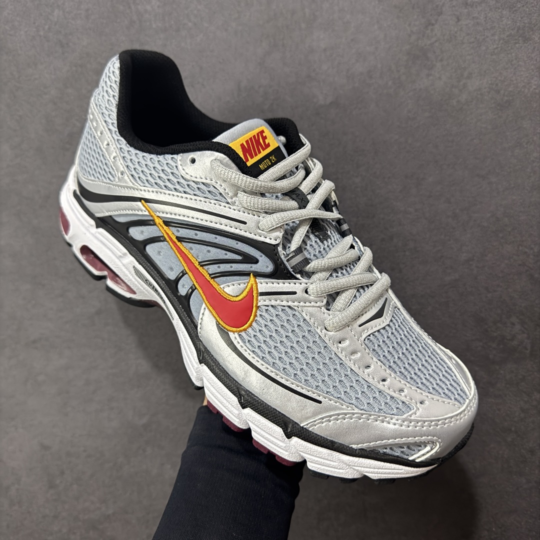 图片[3]-【原厂版】Nike Air Max Moto 2K 百搭舒适耐磨 低帮跑步鞋 银橙 官方同步配色 夏季新款 低帮轻便休闲透气网面跑步鞋 货号： HQ2056 尺码： 36 36.5 37.5 38 38.5 39 40 40.5 41 42 42.5 43 44 45-选品中心