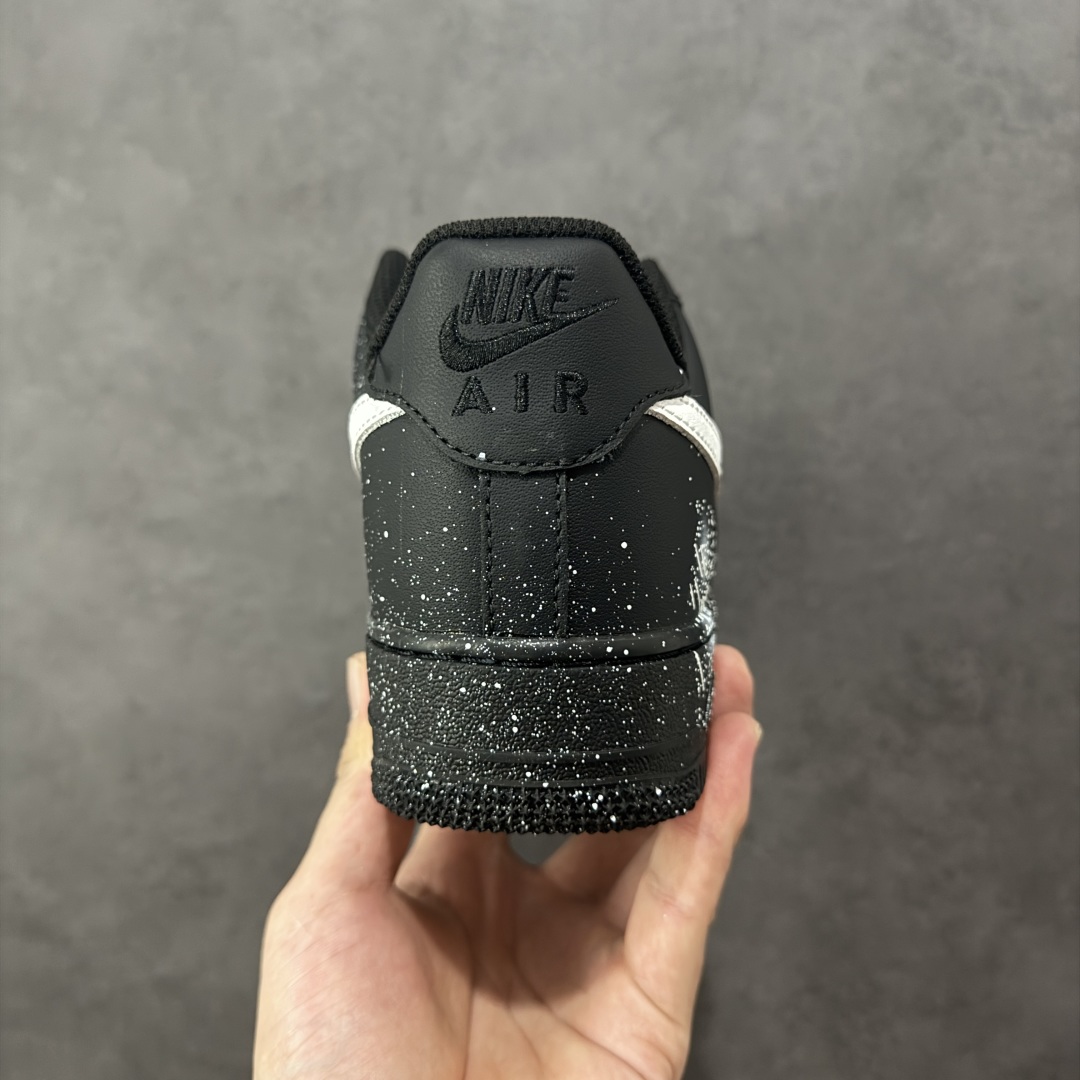 图片[4]-【定制版】Nike Air Force 1 Low’07 繁星似点 手绘 泼墨 空军一号低帮休闲板鞋 定制皮料 定制鞋盒 原楦原纸板 纯正空军版型 内置全掌气垫 货号：ZH0316-101 尺码：36 36.5 37.5 38 38.5 39 40 40.5 41 42 42.5 43 44 44.5 45 编码：HXSA310320-选品中心