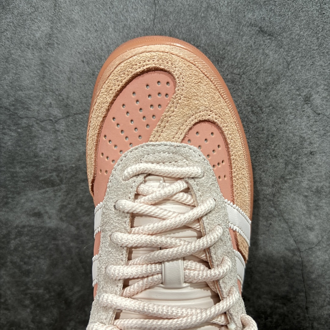 图片[5]-【纯原神版】Bad Bunny x AD 阿迪 Gazelle Indoor 坏痞兔联名低帮运动休闲板鞋 JS5052 鞋面采用皮革环保纤维革材质 外置RB橡胶大底，耐磨不打滑 T字鞋头设计，侧边金色logo 尺码：35.5 36 36.5 37 38 38.5 39 40 40.5 41 42 42.5 43 44 44.5 45-选品中心