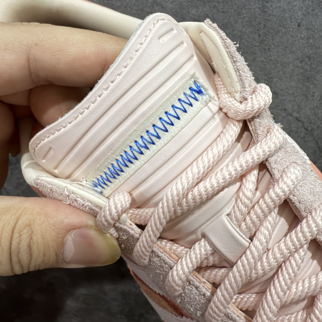 图片[6]-【纯原神版】Bad Bunny x AD 阿迪 Gazelle Indoor 坏痞兔联名低帮运动休闲板鞋 JS5052 鞋面采用皮革环保纤维革材质 外置RB橡胶大底，耐磨不打滑 T字鞋头设计，侧边金色logo 尺码：35.5 36 36.5 37 38 38.5 39 40 40.5 41 42 42.5 43 44 44.5 45-选品中心