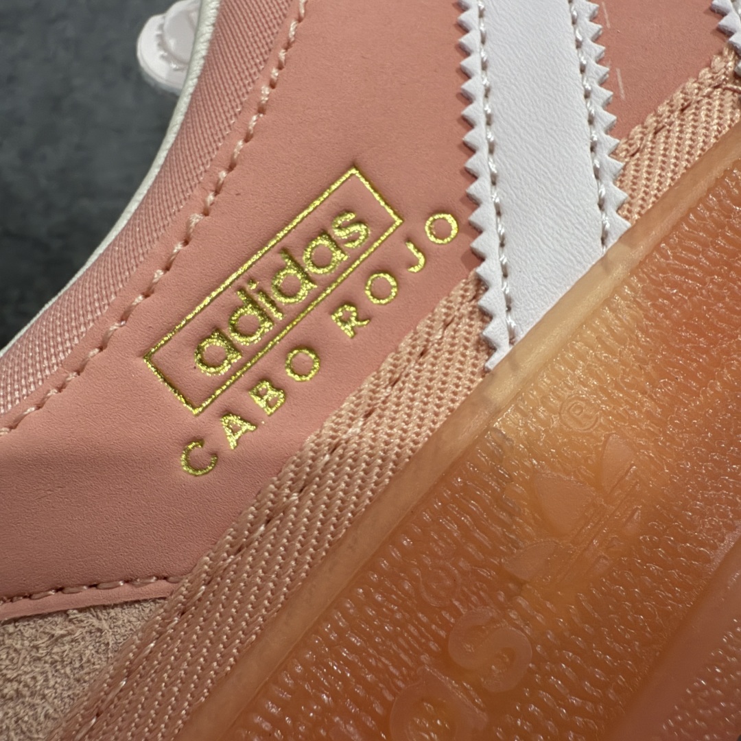 图片[3]-【纯原神版】Bad Bunny x AD 阿迪 Gazelle Indoor 坏痞兔联名低帮运动休闲板鞋 JS5052 鞋面采用皮革环保纤维革材质 外置RB橡胶大底，耐磨不打滑 T字鞋头设计，侧边金色logo 尺码：35.5 36 36.5 37 38 38.5 39 40 40.5 41 42 42.5 43 44 44.5 45-选品中心