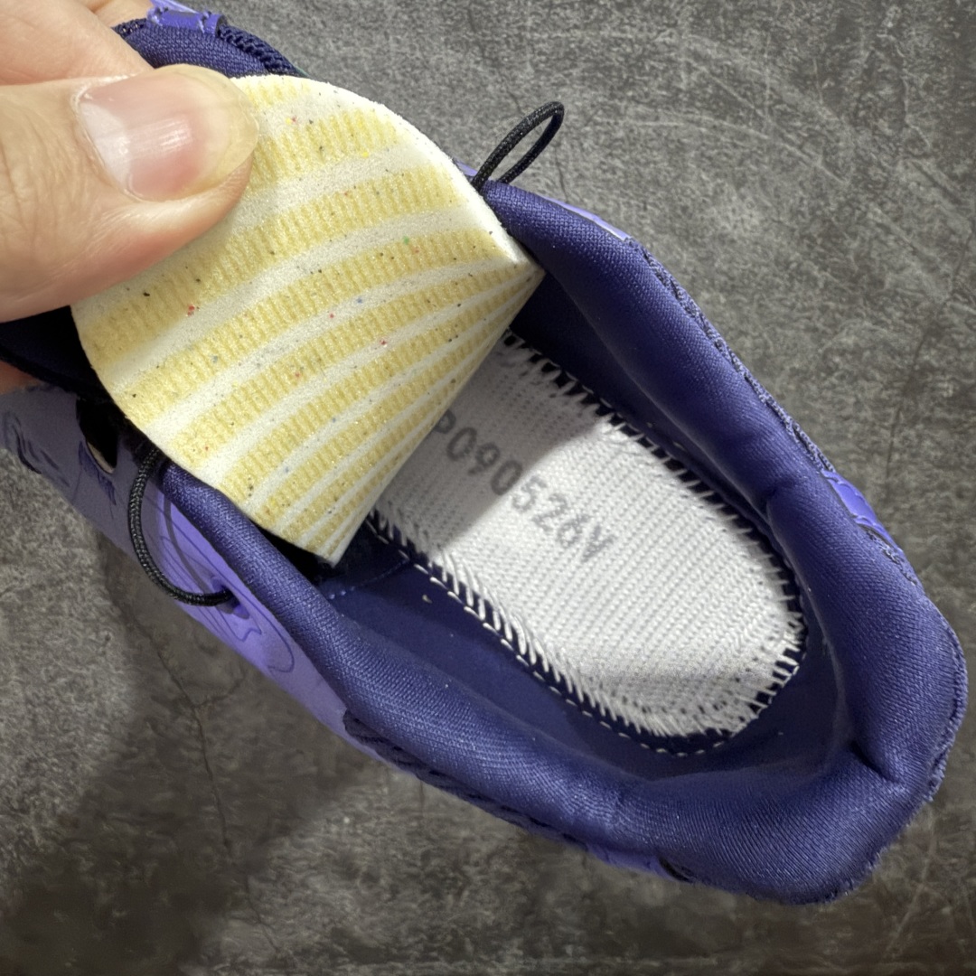 图片[8]-【666版本】SALOMON萨洛蒙 XT-WHISPER VOID 鎏光系列轻便反光跑步鞋 男女同款 幻夜紫 478754 纯原外贸平台特供订单 耗时半年巨作 #全套原纸板楦头开发 #原厂特供网布配套加持 #确保原汁原味 完美呈现版型 #原档数据独家私模五层组合大底 #男女鞋同步官方开发至46 #原装Ortholite轻量化鞋垫 #中底布带钢印编号 原厂TPU锁扣 #进口港宝加持 后跟自然饱满 还原公司包裹性 #鞋面采用SENSIFT贴合技术 #全方位贴合包裹脚型 #鞋跟部鞋底牵引设计 #提供强大的抓地性能 #更适应野外崎岖不平的道路 #基于 SALOMON 初代 XT 鞋身造型并搭载 4D ADVANCED CHASSIS™ 大底打造而成 为这款 XT-WHISPER 带来了多项足部控制与保护等功能性 如在运动过程中控制左右晃动的过程而提高稳定性、改善长途越野过程中足中到足尖的过渡、提高感知岩石的精确度以抵抗尖锐物体对脚底的伤害以及采用动态缓冲来增强穿着舒适感 从而减轻疲劳感 使 XT-WHISPER 成为一双舒适且安全的户外之履 货号：478754 尺码：36 36.5 37.5 38 38.5 39 40 40.5 41 42 42.5 43 44 45 46-选品中心