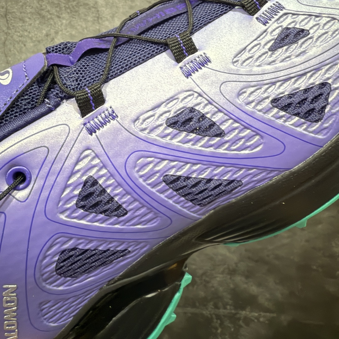 图片[4]-【666版本】SALOMON萨洛蒙 XT-WHISPER VOID 鎏光系列轻便反光跑步鞋 男女同款 幻夜紫 478754 纯原外贸平台特供订单 耗时半年巨作 #全套原纸板楦头开发 #原厂特供网布配套加持 #确保原汁原味 完美呈现版型 #原档数据独家私模五层组合大底 #男女鞋同步官方开发至46 #原装Ortholite轻量化鞋垫 #中底布带钢印编号 原厂TPU锁扣 #进口港宝加持 后跟自然饱满 还原公司包裹性 #鞋面采用SENSIFT贴合技术 #全方位贴合包裹脚型 #鞋跟部鞋底牵引设计 #提供强大的抓地性能 #更适应野外崎岖不平的道路 #基于 SALOMON 初代 XT 鞋身造型并搭载 4D ADVANCED CHASSIS™ 大底打造而成 为这款 XT-WHISPER 带来了多项足部控制与保护等功能性 如在运动过程中控制左右晃动的过程而提高稳定性、改善长途越野过程中足中到足尖的过渡、提高感知岩石的精确度以抵抗尖锐物体对脚底的伤害以及采用动态缓冲来增强穿着舒适感 从而减轻疲劳感 使 XT-WHISPER 成为一双舒适且安全的户外之履 货号：478754 尺码：36 36.5 37.5 38 38.5 39 40 40.5 41 42 42.5 43 44 45 46-选品中心