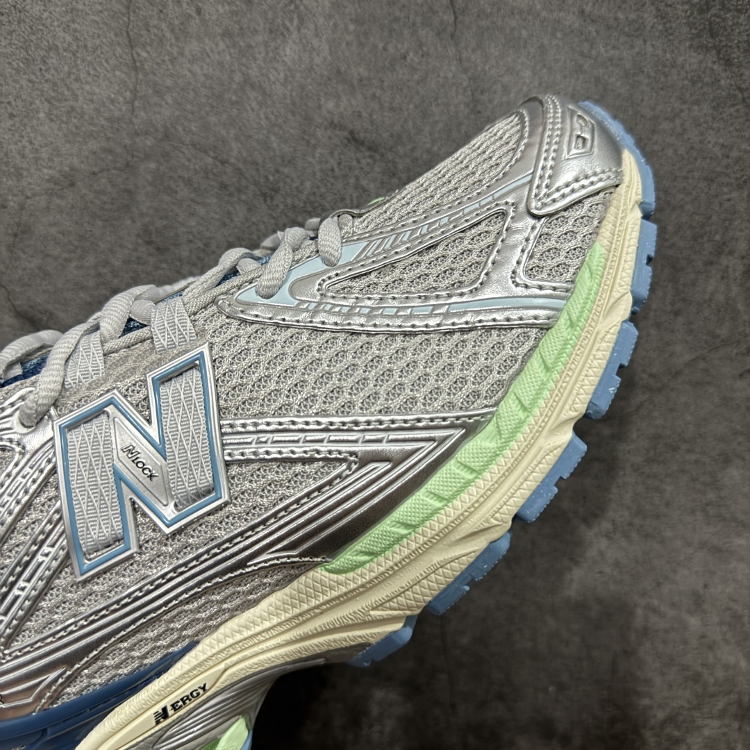 图片[6]-【纯原版】NB新百伦New Balance NB1906 U1906RCR系列复古老爹风休闲运动慢跑鞋 采用轻质牛剖革拼接透气网眼衬垫织物鞋面材质#T-Beam大底提供足步弓支撑，保持步态稳定#后跟搭载外露缓震胶 鞋身整体以各种深浅不一的灰色覆盖，鞋头以淡蓝色调装饰，网眼衬垫通过不规律的色块实现做旧的美感，泛黄的鞋底更是进一步增添了复古气息。 尺码：36 37 37.5 38 38.5 39.5 40 40.5 41.5 42 42.5 43 44 45 46.5-选品中心
