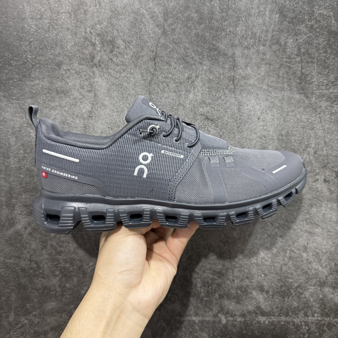 【PE版本】On 昂跑训练鞋Cloud 6代 新品男女同款缓震徒步鞋厚底增高运动老爹鞋 云模块高弹eva十橡胶组合,缓震回弹双效合一,抓地力及耐磨性兼备原装进口织物鞋面,厚实兼备透气性,同步原版高频压印及压胶处理,3m反光加持缓震性能提升:cloudtilt 2.0采用了先进的缓震技术,能够有效减少跑步时对关节的冲击,保护运动者的健康。其独特的缓震系统设计能够提供稳定的支撑,确保跑者在跑道上尽情释放潜能。 这款运动鞋注重透气性和舒适性,采用轻盈透气的材料,确保双脚在奔跑中感受自由和快感。紧密贴合脚型的设计,提供稳定的支撑,让跑者在奔跑中更加自如。 尺码:36 36.5 37 38 38.5 39 40 40.5 41 42 42.5 43 44 44.5 45-选品中心