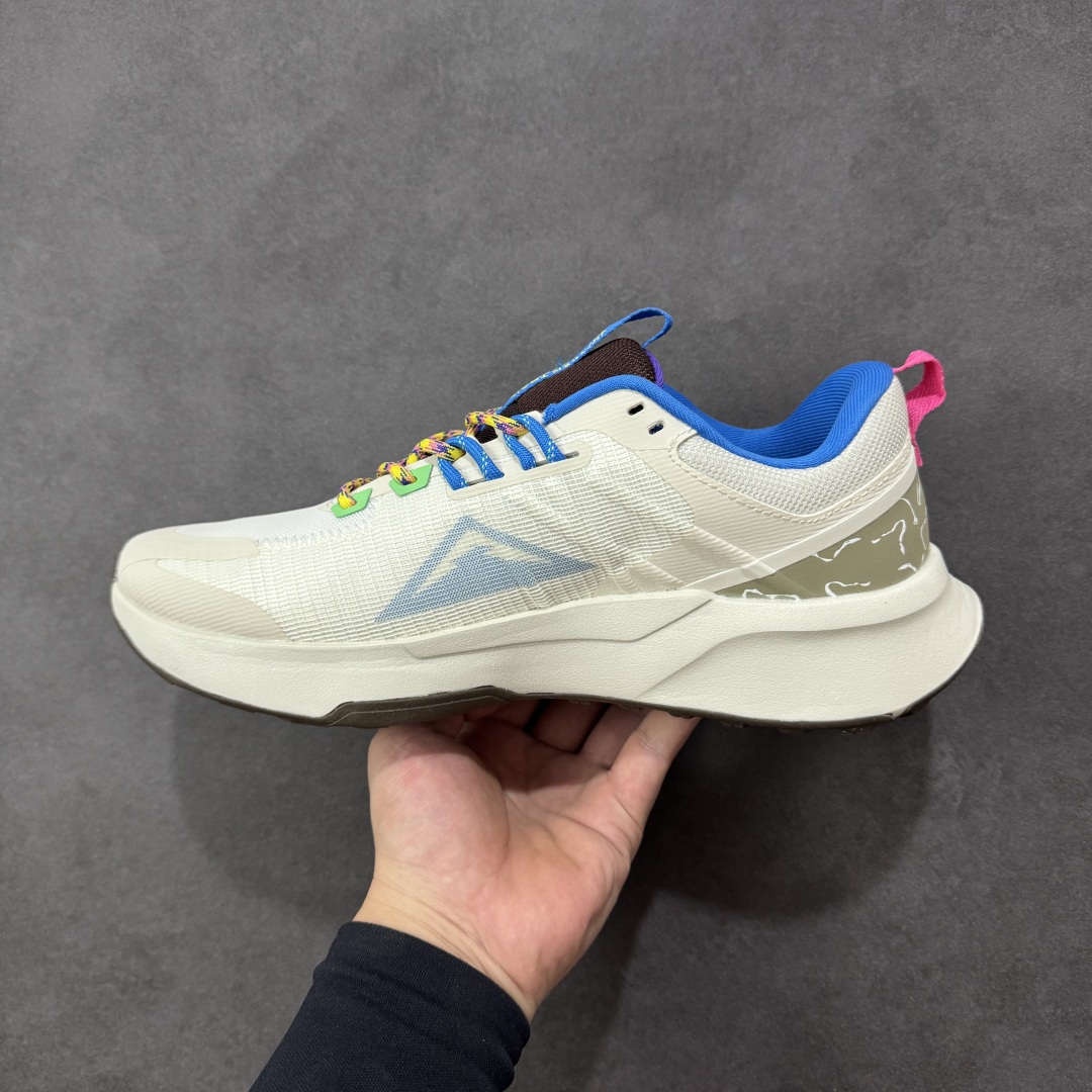 图片[2]-【福利特价】NK Juniper Trail 2 Next Nature 朱尼珀2代系列低帮户外轻量透气休闲运动越野跑鞋 FJ7069-120 #原楦开发纸版楦型 #采用Flywire飞线与鞋带相结合鞋面材质 #原楦原纸版数据开发版型 #内里嵌入定型海绵 #全新缓震EVA科技物料中底 #外置防滑耐磨锯齿橡胶大底❗ 尺码：39 40 40.5 41 42 42.5 43 44 44.5 45-选品中心