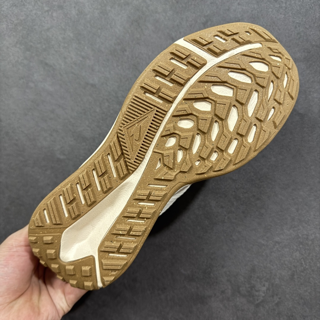 图片[9]-【福利特价】NK Juniper Trail 2 Next Nature 朱尼珀2代系列低帮户外轻量透气休闲运动越野跑鞋 FD4323-181 #原楦开发纸版楦型 #采用Flywire飞线与鞋带相结合鞋面材质 #原楦原纸版数据开发版型 #内里嵌入定型海绵 #全新缓震EVA科技物料中底 #外置防滑耐磨锯齿橡胶大底❗ 尺码：39 40 40.5 41 42 42.5 43 44 44.5 45-选品中心