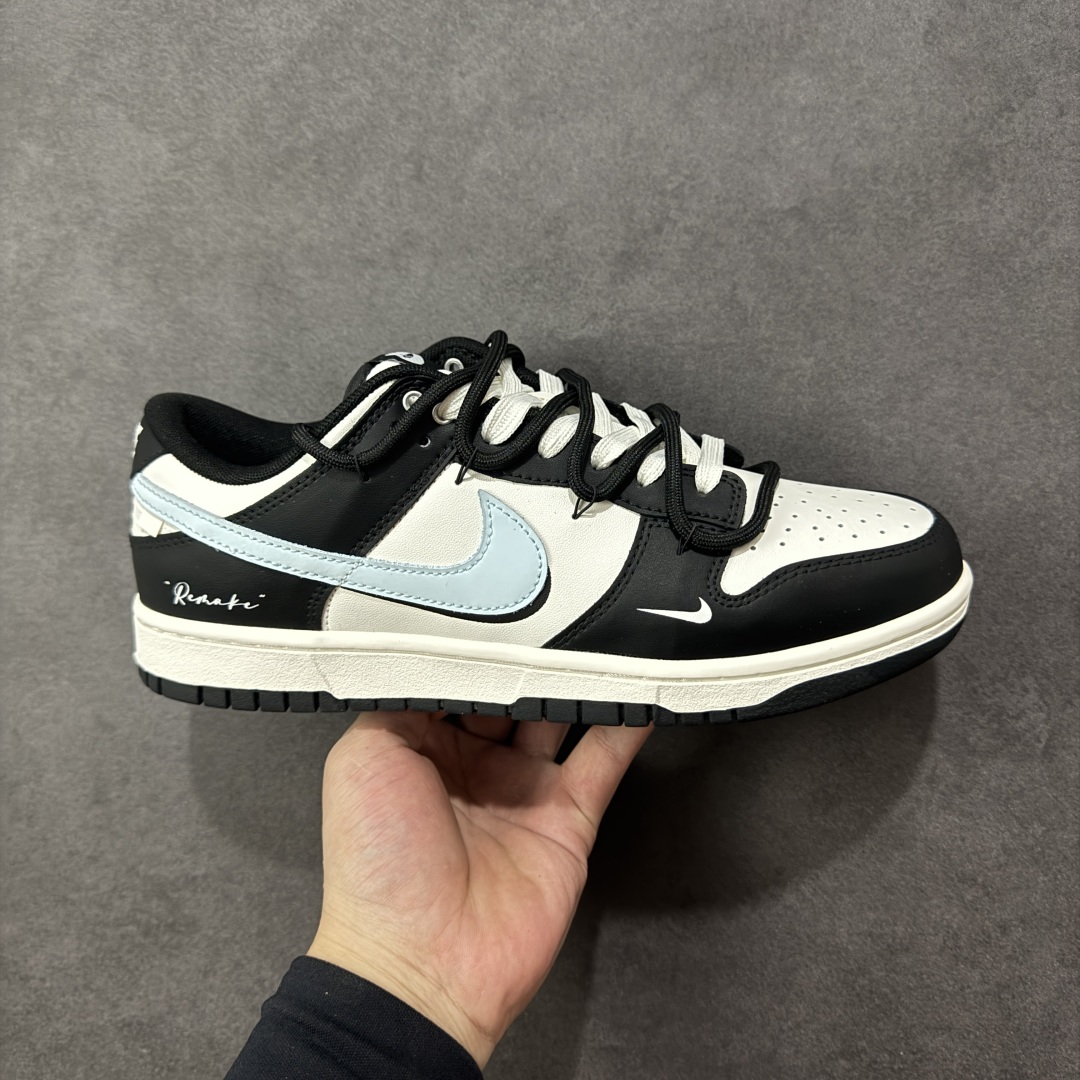 【YC纯原版】Nike Dunk Low 极地冰晶 此款以极地冰川为灵感,黑白基底如极夜覆雪,淡蓝Swoosh划破沉寂,在简约中注入灵气,打造清爽高级的视觉基调。黑色解构绑带与鞋底构成整体硬核支撑,鞋侧「Remake」手写字体暗藏颠覆基因,不仅保留Dunk原始血统,更赋予了现代的冰川美学。 货号: BB0515-090 尺码: 40 40.5 41 42 42.5 43 44 44.5 45 46-选品中心