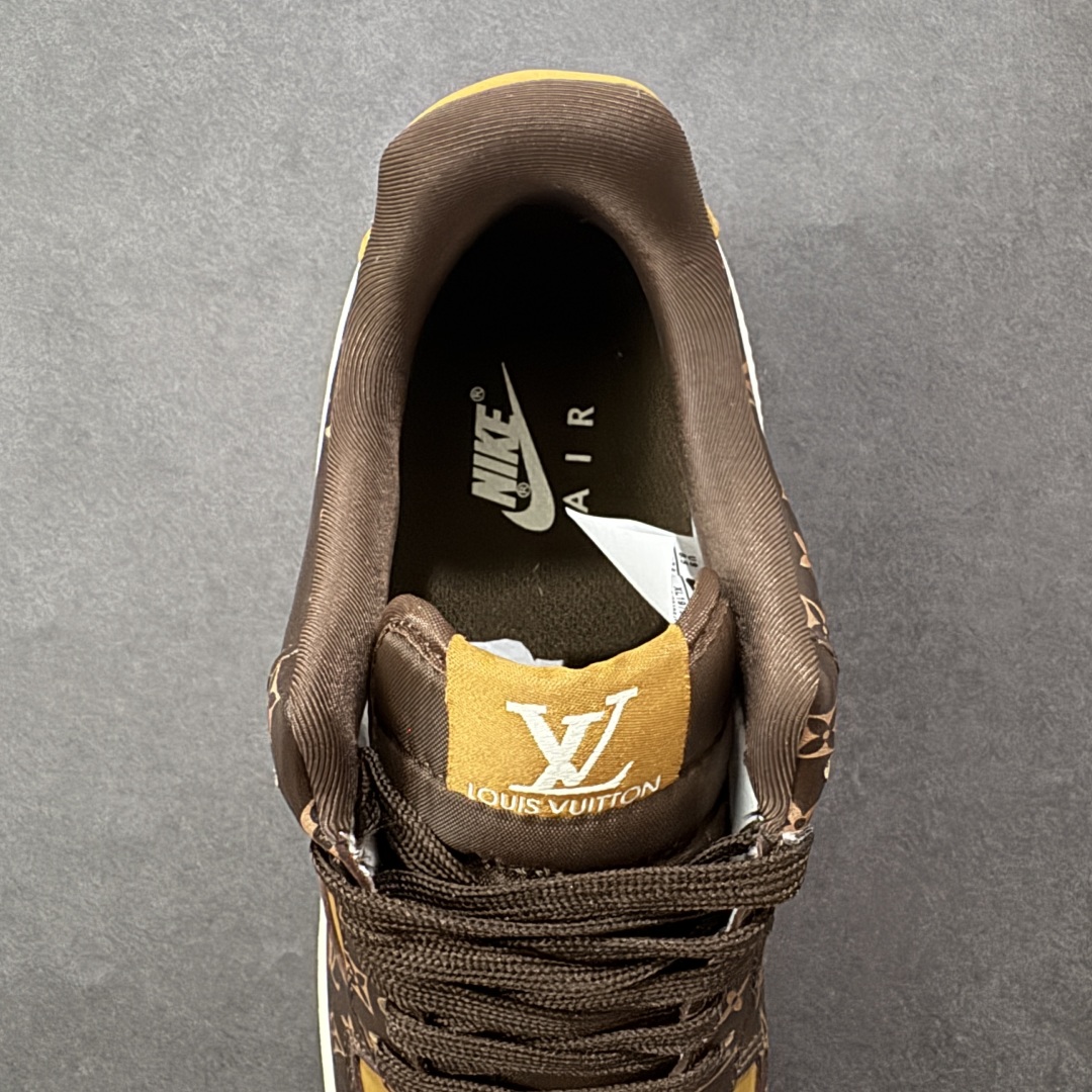 图片[7]-【公司级】NIke Air Force 1 \’07 Low “LV联名——经典棕花纹”空军一号 低帮 运动鞋 休闲鞋 折边针车 工艺难度大 原楦头原纸板 原装鞋盒 定制五金配件 内置全掌气垫 原厂鞋底 货号：XL1979-104 尺码：36 36.5 37.5 38 38.5 39 40 40.5 41 42 42.5 43 44 44.5 45 编码：HXSA310320-选品中心