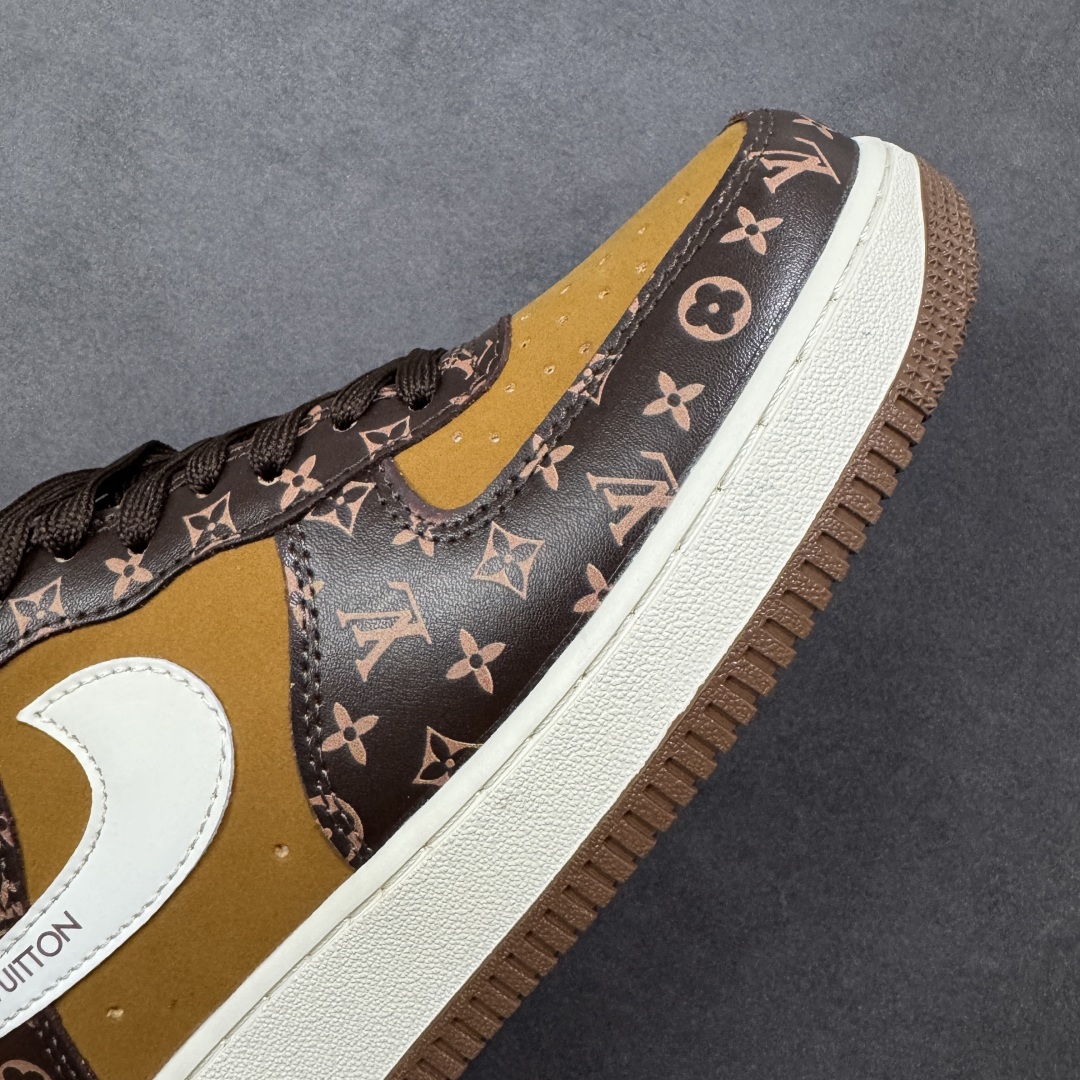 图片[5]-【公司级】NIke Air Force 1 \’07 Low “LV联名——经典棕花纹”空军一号 低帮 运动鞋 休闲鞋 折边针车 工艺难度大 原楦头原纸板 原装鞋盒 定制五金配件 内置全掌气垫 原厂鞋底 货号：XL1979-104 尺码：36 36.5 37.5 38 38.5 39 40 40.5 41 42 42.5 43 44 44.5 45 编码：HXSA310320-选品中心