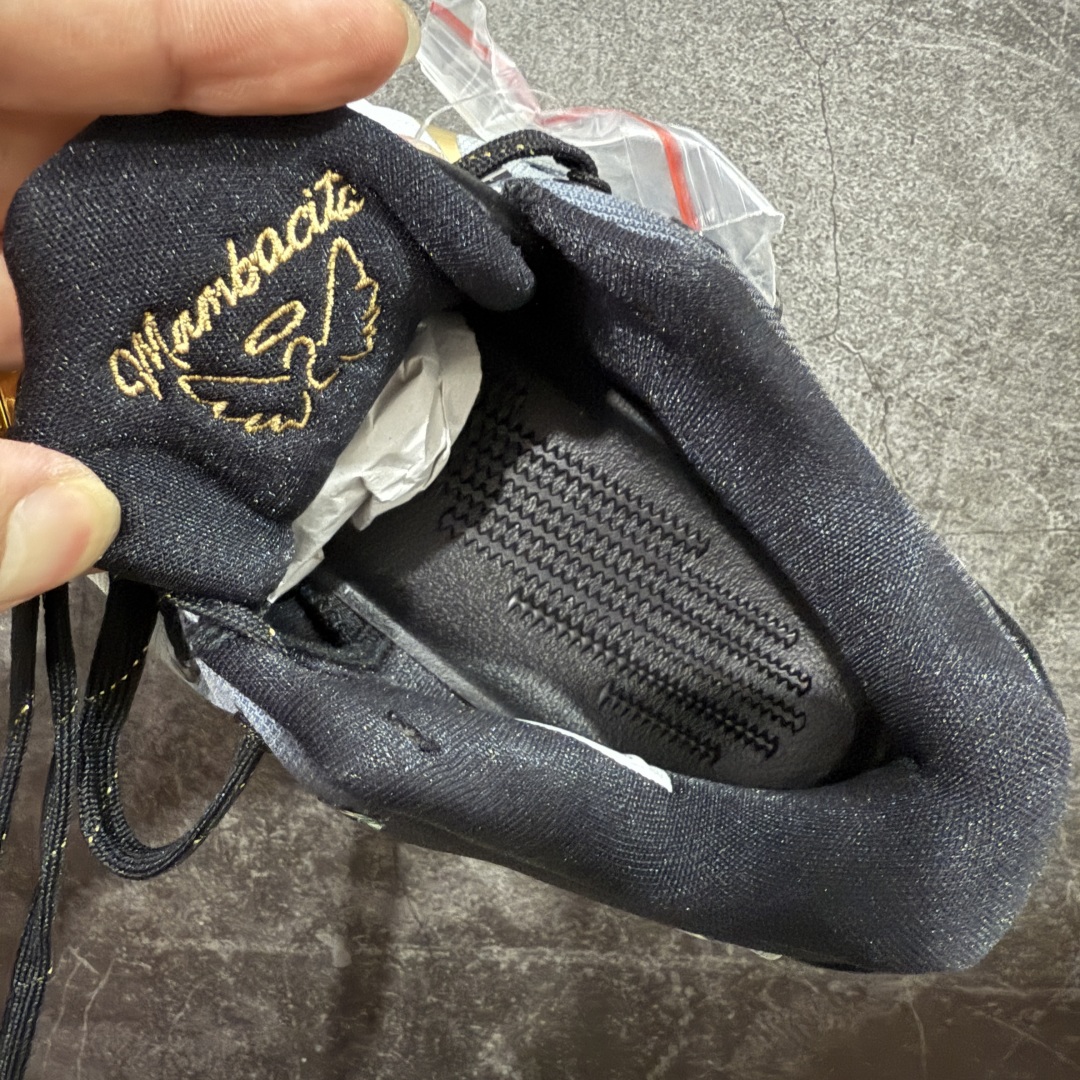 图片[7]-【S2版本】NK Kobe 9 Elite Low Protro EM 科比九代 黑白渐变大理石 S2纯原生产线 #React科技鞋垫加持 实战配置直接拉满 #原楦纸板开发 鞋身流线型、后跟塑形，区分土肥圆 #原厂针织鞋面一针一线匹配原版 #全身鞋材卡料色独家定制 热压印SWOOSH #真实底模最大48.5 实战利器 专供海外市场 货号：FZ7333-002 尺码：40 40.5 41 42 42.5 43 44 44.5 45 46 47.5 48.5（脚宽、脚胖 建议买大半码）-选品中心