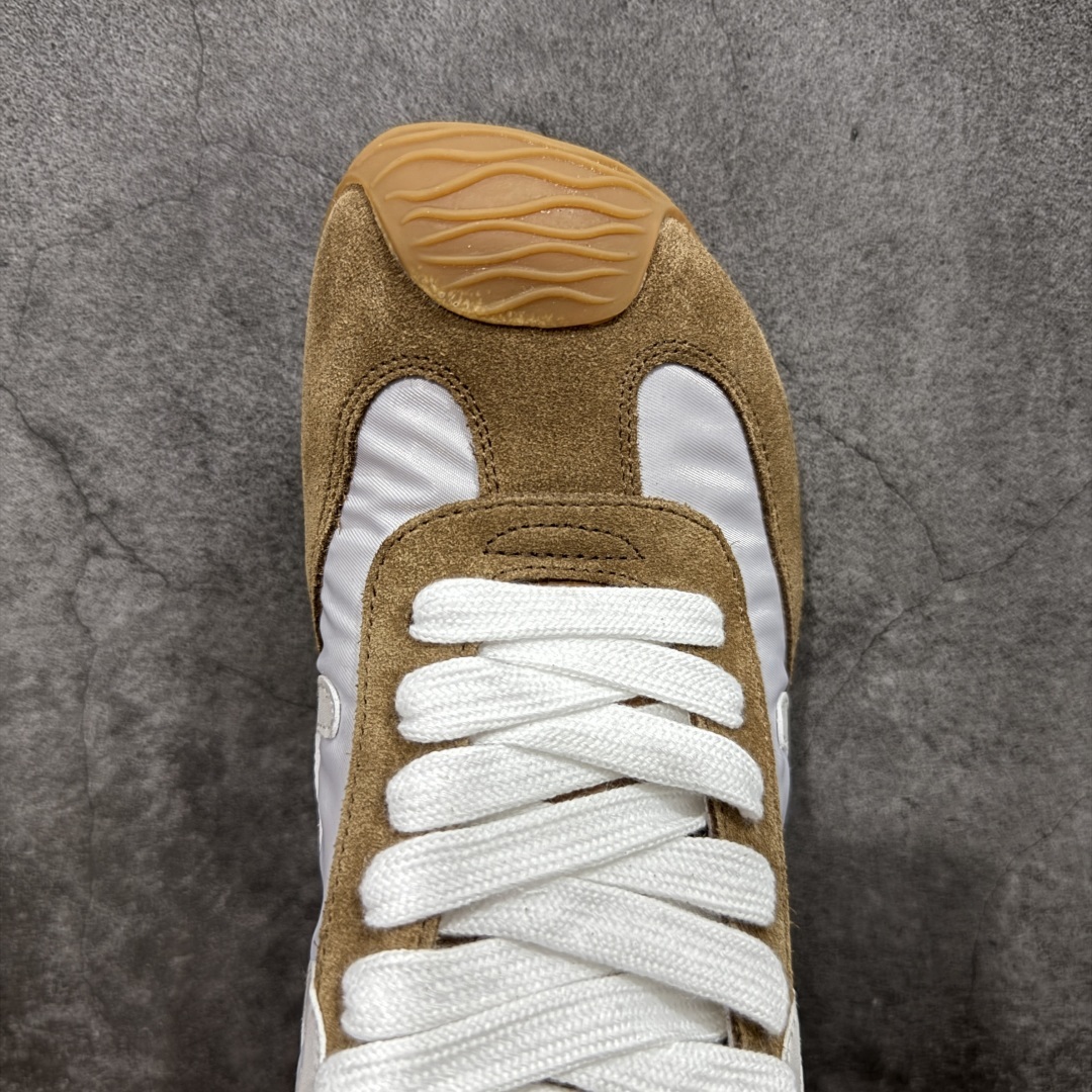 罗意威LOEWE 2025 | Ballet Runner2.0 新款芭蕾舞鞋 目前市场最优品质 细节完