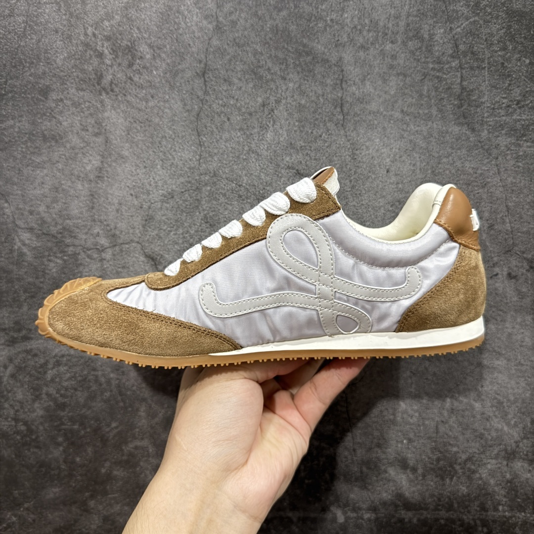 罗意威LOEWE 2025 | Ballet Runner2.0 新款芭蕾舞鞋 目前市场最优品质 细节完