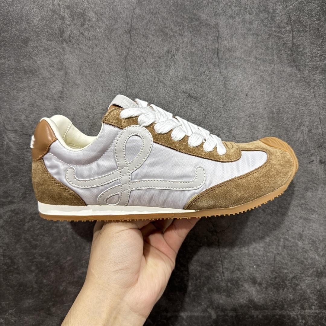 罗意威LOEWE 2025 | Ballet Runner2.0 新款芭蕾舞鞋 目前市场最优品质 细节完