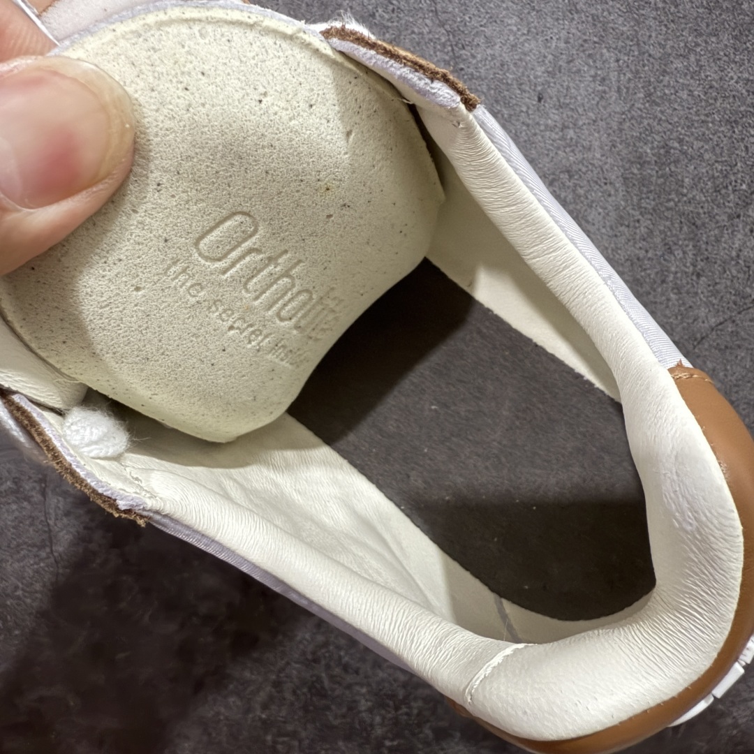 罗意威LOEWE 2025 | Ballet Runner2.0 新款芭蕾舞鞋 目前市场最优品质 细节完