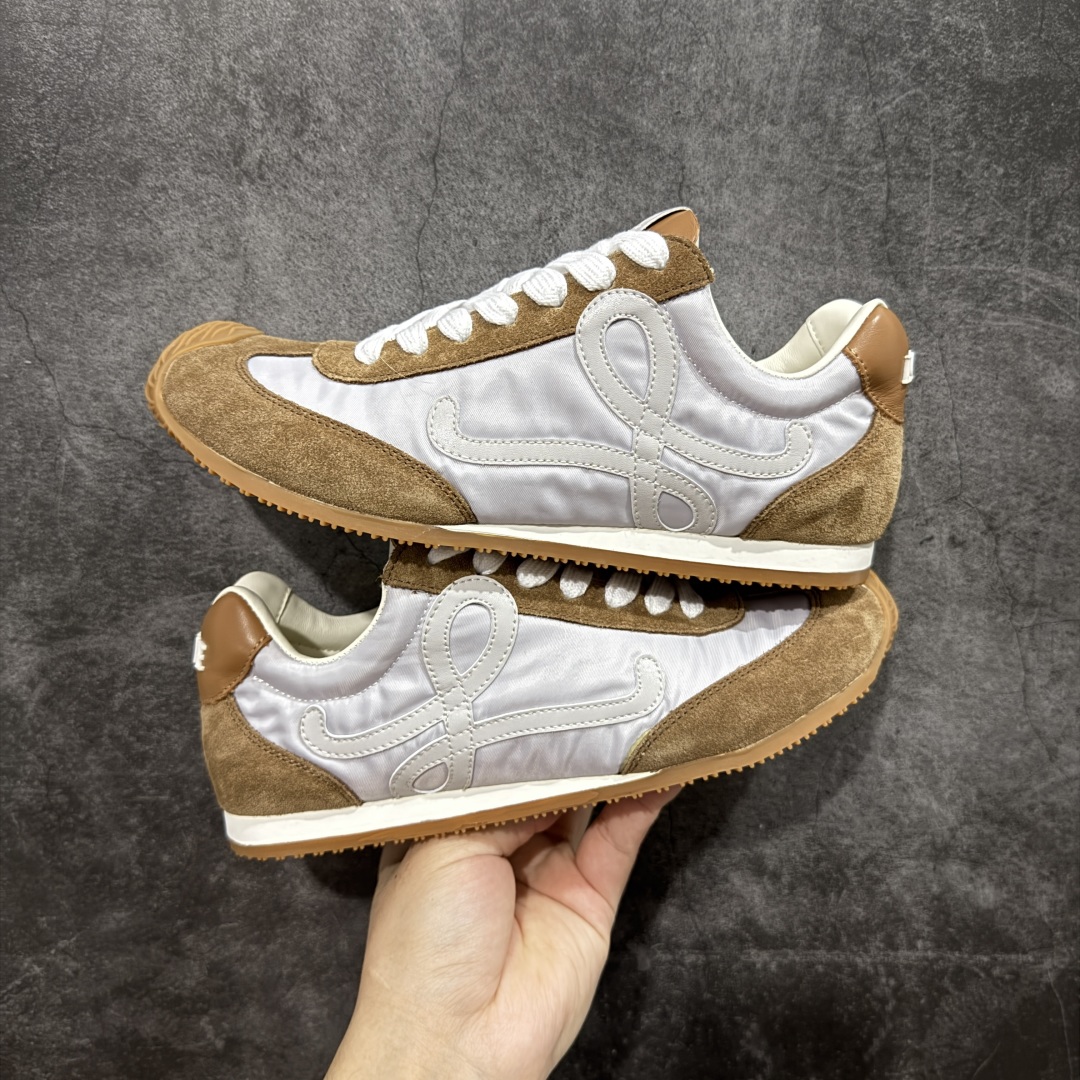 罗意威LOEWE 2025 | Ballet Runner2.0 新款芭蕾舞鞋 目前市场最优品质 细节完