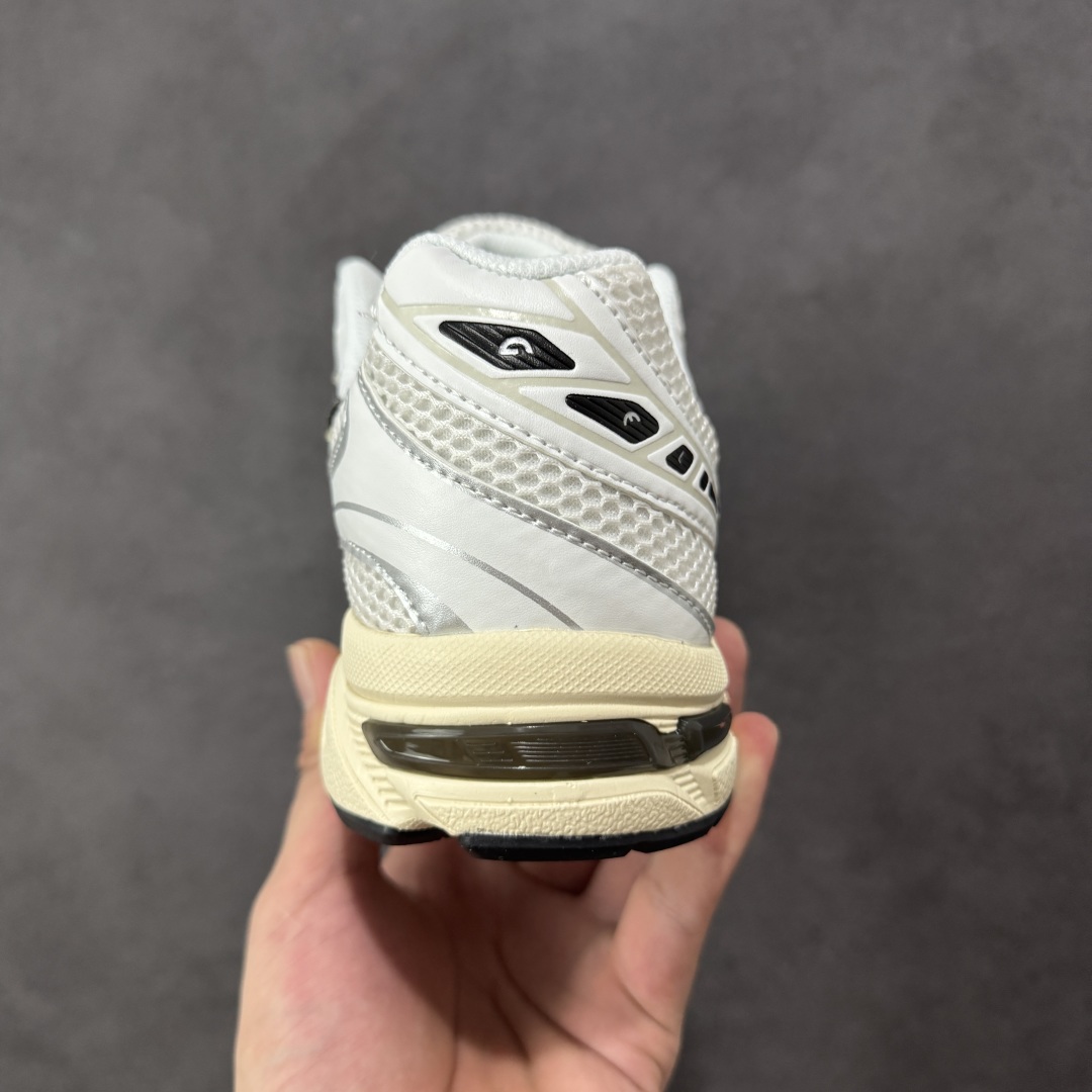 图片[4]-【公司级】Asics GEL-1130 亚瑟士户外风低帮休闲运动跑步鞋1201A256-118 #鞋款选用网眼与皮革相接，复古而富有层次感。Ortholite 鞋垫+搭载着 GEL 缓震胶的鞋底，同时辅以耐磨大底提供良好抓地力 复古美学入门代表作，重现2000年代后期的复古美学。 尺码：36-45（半） 编码：AMB220230-选品中心