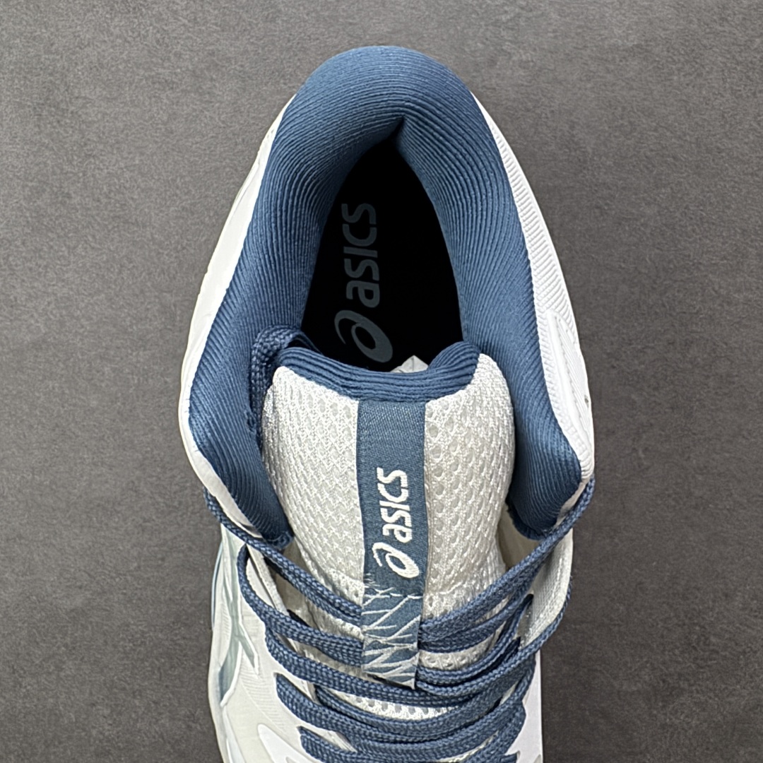 图片[7]-【定制版】Ascis Sky Elite FF 3 亚瑟士舒适百搭 中帮 排球训练鞋 男女款 白蓝 一款专为排球运动员设计的高性能运动鞋。中底采用亚瑟士独家的ff blast+发泡材质，不仅强化了回弹性能，还让触地体验更加柔软。这种材料在提供充足缓震的同时，还能帮助运动员更有效地利用地面反作用力，从而增强弹跳力。为了提升运动时的稳定性，Asics Sky Elite FF 3排球鞋内置了巨型树脂支撑片risetruss。这一设计能够防止脚部在快速移动或跳跃时发生扭转，让运动员能够更自信地应对各种动作。鞋底采用耐磨橡胶材质，这种材料具有出色的耐磨性和抓地力。无论是在室内木地板还是室外场地，Asics Sky Elite FF 3排球鞋都能提供稳定的支撑和抓地效果。鞋面材料经过精心挑选，既保证了足够的强度，又具有良好的透气性。这样，运动员在运动过程中就能保持脚部的干爽和舒适。Asics Sky Elite FF 3排球鞋凭借其出色的科技亮点、设计特点和适用场景与人群，成为了一款备受排球运动员青睐的高性能运动鞋。 货号：1051A084-100 尺码：40 40.5 41.5 42 42.5 43.5 44 44.5 45 46 编码：GLB250260-选品中心